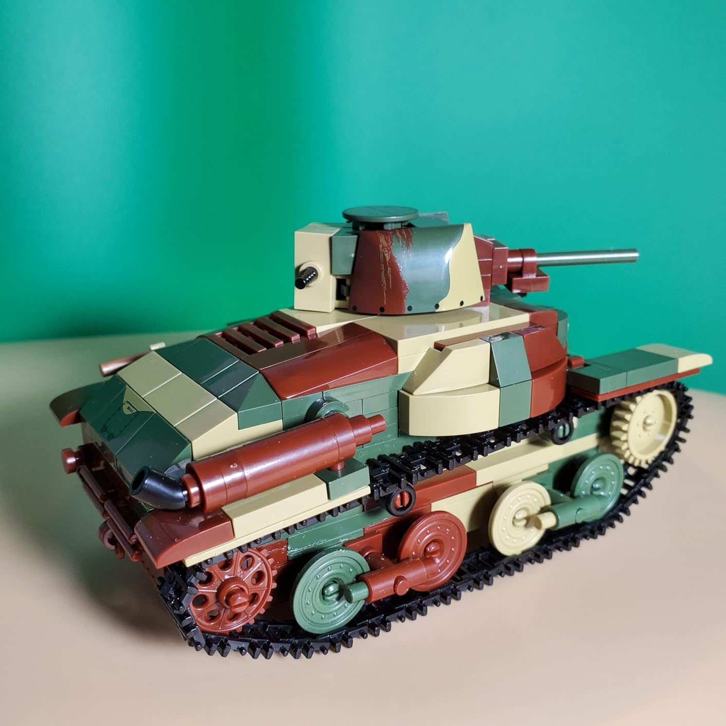 COBI Historical Collection WWII Type 95 Ha-Go Tank Building Set, 380 Pieces customer photo 1