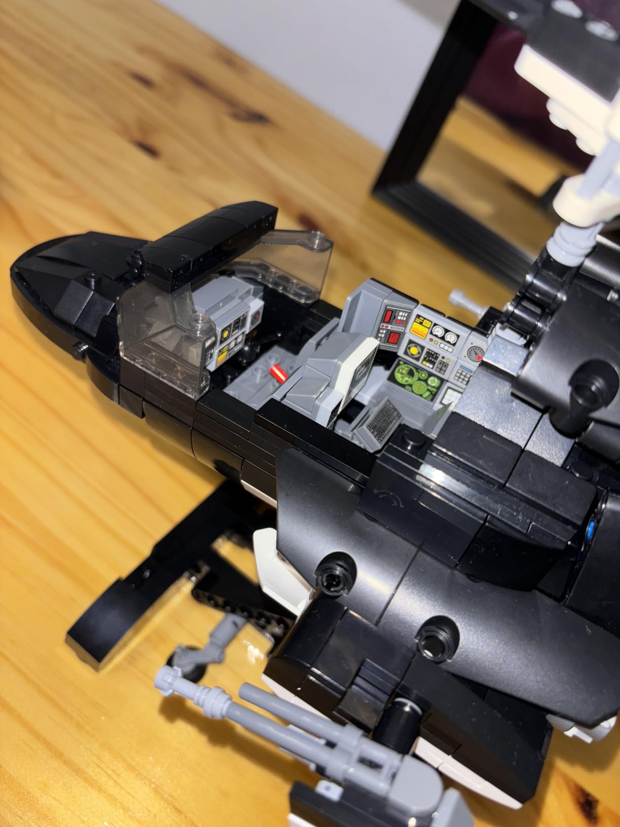 Bell 222 Military Helicopter Model with Holder, Collectible Airplane Building Blocks, 1039PCS Airplane Building Model for Teens 16+ to Build and Display customer photo 1