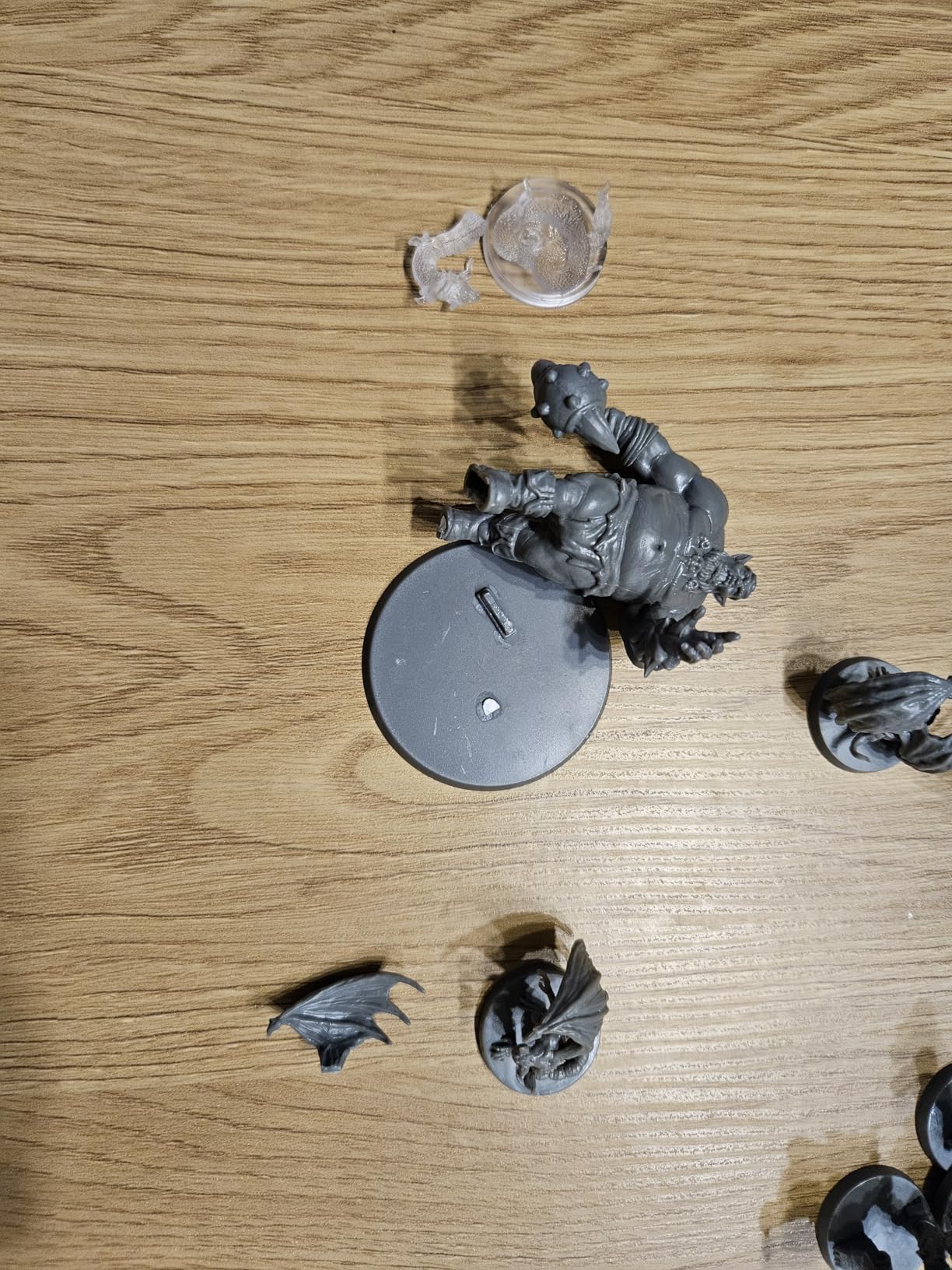 Classic Encounters - 125 Iconic DND Miniatures Bulk Monsters, Unpainted 28mm DND Minis, D&D Miniatures, Dungeons and Dragons Figures Mini Figurines, Fantasy Tabletop D&D Accessories Assembled customer photo 2