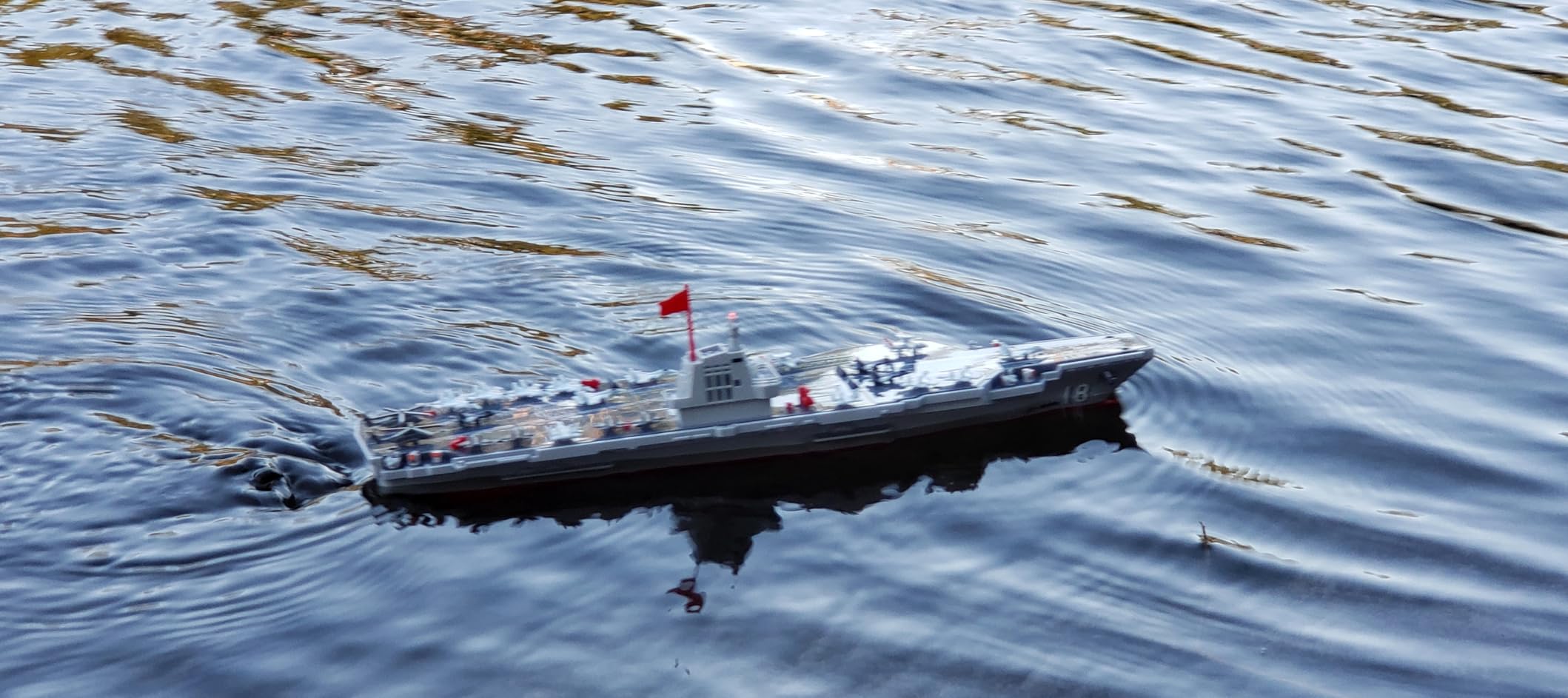 RC Boats for Kids 8-12, 16-inch Warship Aircraft Carrier with 2 Rechargeable Batteries, 15mph High Speed Remote Control Military Ship for Pool & Lake customer photo 1