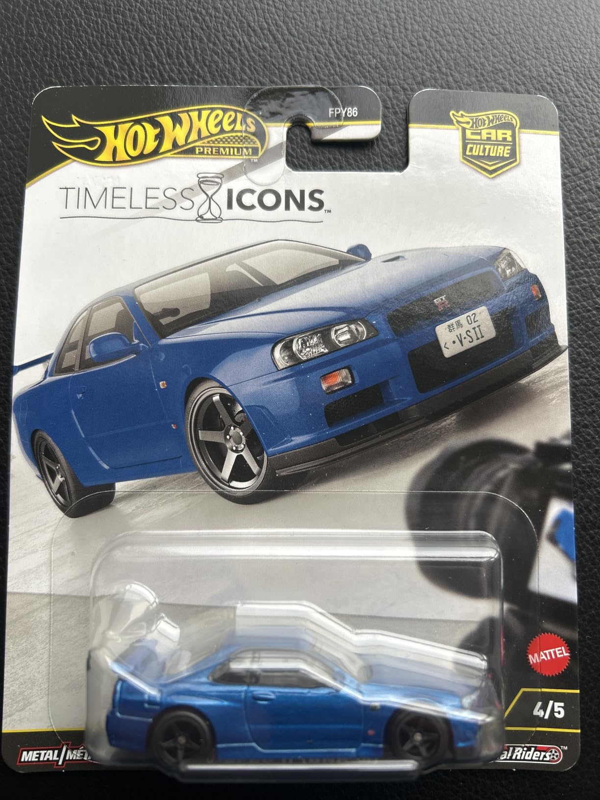 Hot Wheels Premium Car Culture Collectible Toy Car, 1:64 Scale Die-Cast Nissan Skyline R34 GTR, Timeless Icons Vehicle with Real Riders Tires customer photo 1