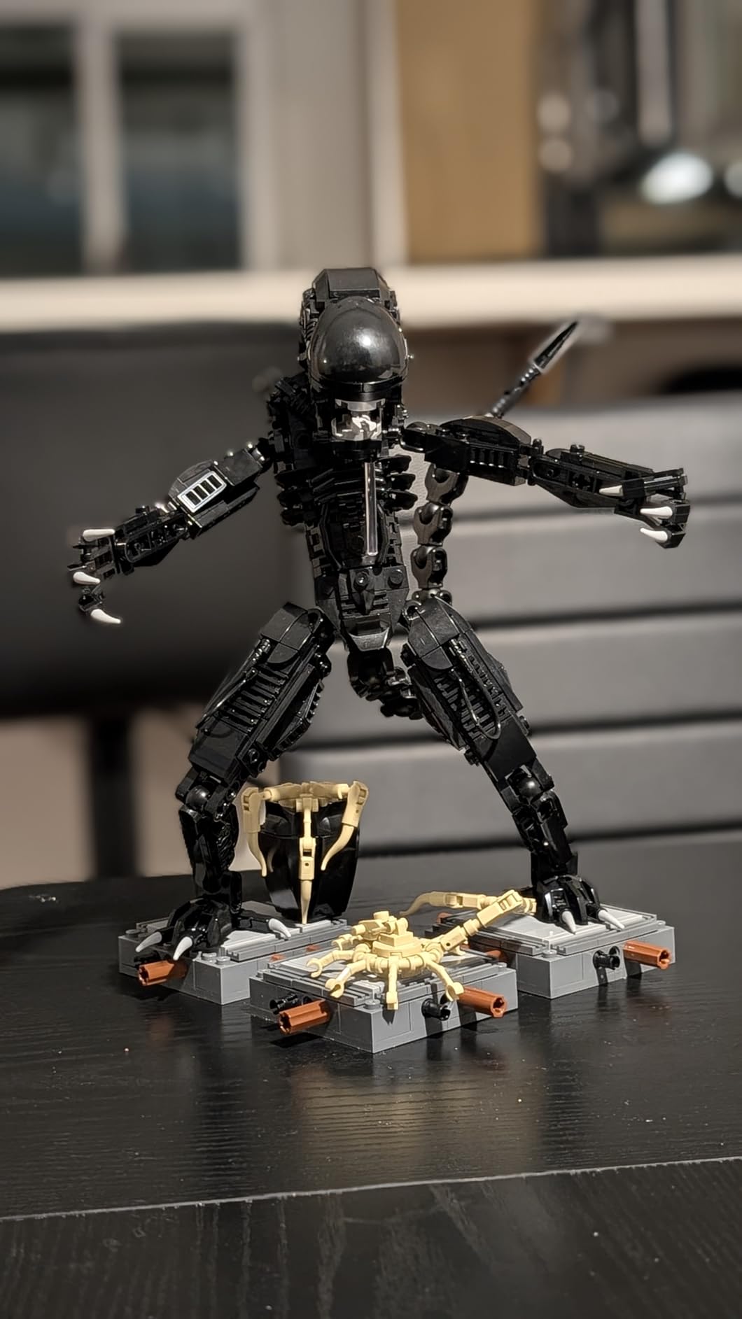 Xenomorph Action Figure Toy Building Set Compatible with Lego for Adults,Cool Scary Toys Gifts for Boys and Girls 8-14 Years Up 616 pcs customer photo 1
