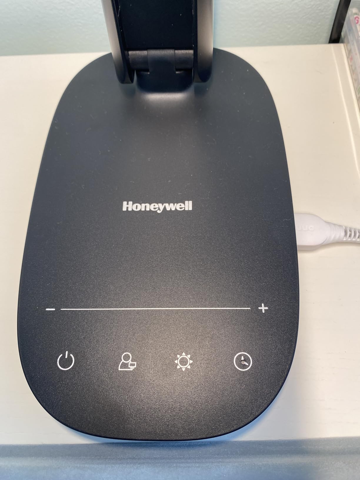 Honeywell LED Desk Lamp for Home Office, Eye-Caring Light with 4 Color Modes & Touch Control, USB A+C Charging Ports, Adjustable Rotating Head with Timer customer photo 1