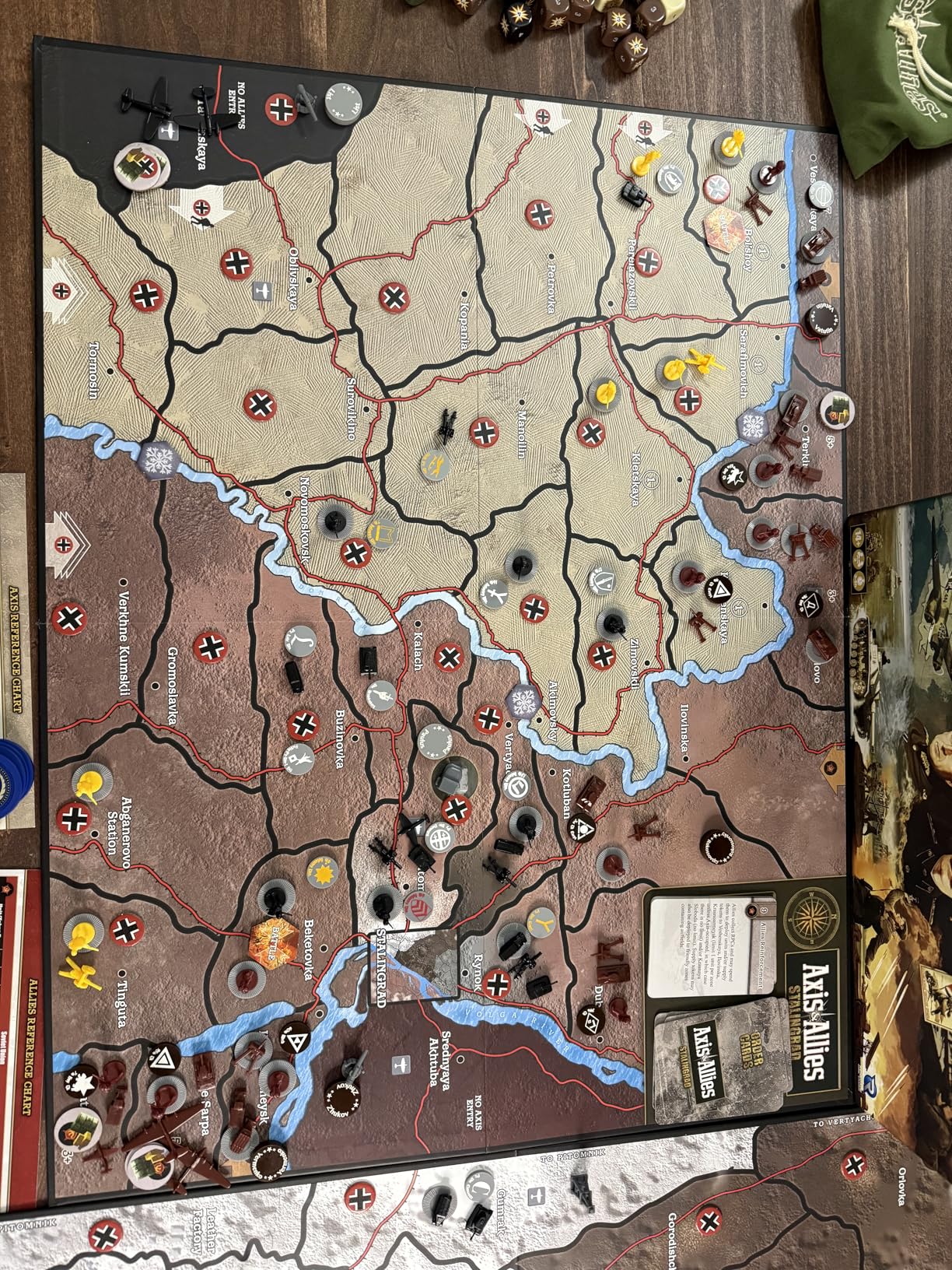 Renegade Game Studios Games Axis & Allies Stalingrad WWII Strategy Board Game with 150+ Miniatures, Two Player Tactics, Ages 14+ customer photo 1