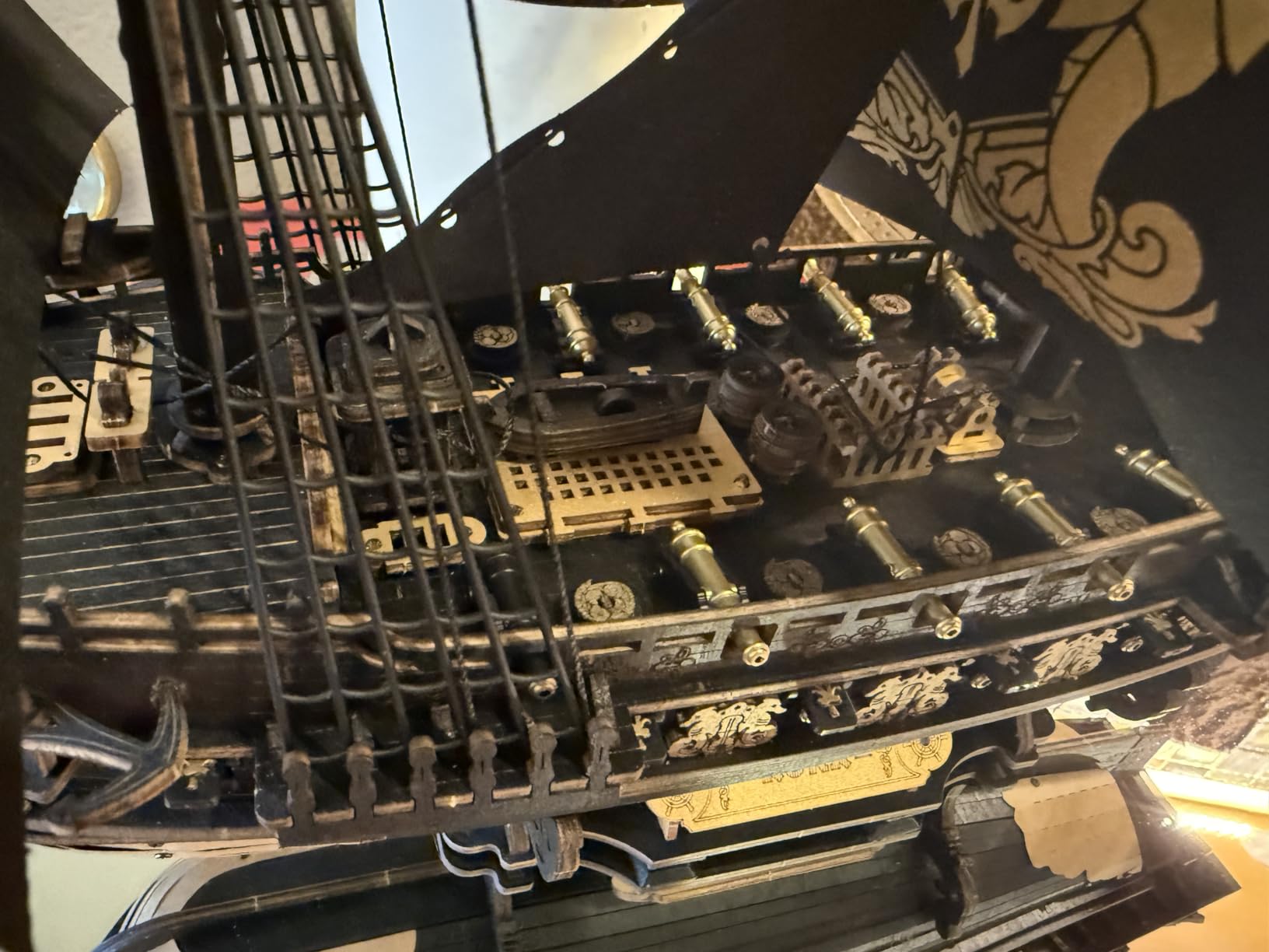 ROBOTIME Seahorse 3D Wooden Puzzles for Adults, Black Sailboat Model Kits for Boys and Men, Home Office Decor Gifts Pirate Ship Building (603 Pcs) customer photo 1