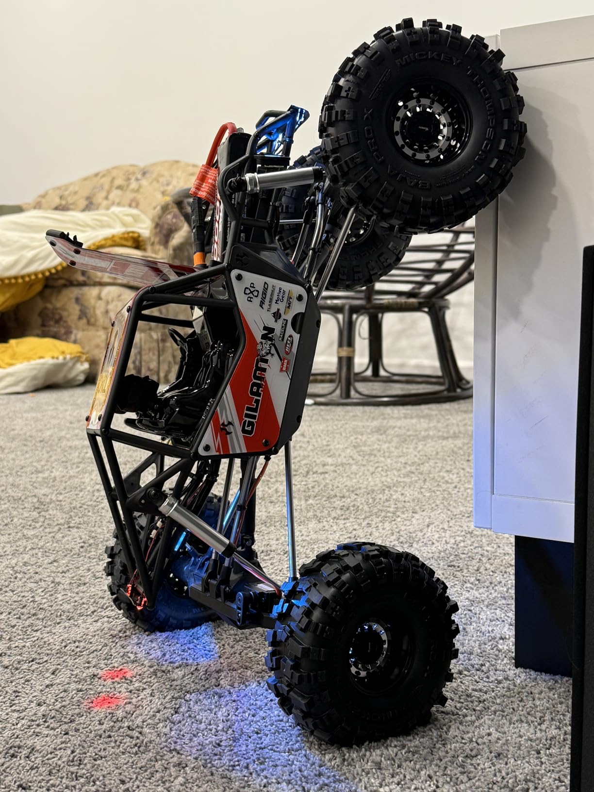 Axial RC Crawler 1/8 AXP8 Gilamon 2.2 4X4 RTR Brushed Trail Buggy, Red (Battery and Charger Not Included), AXI-1207T2 customer photo 1