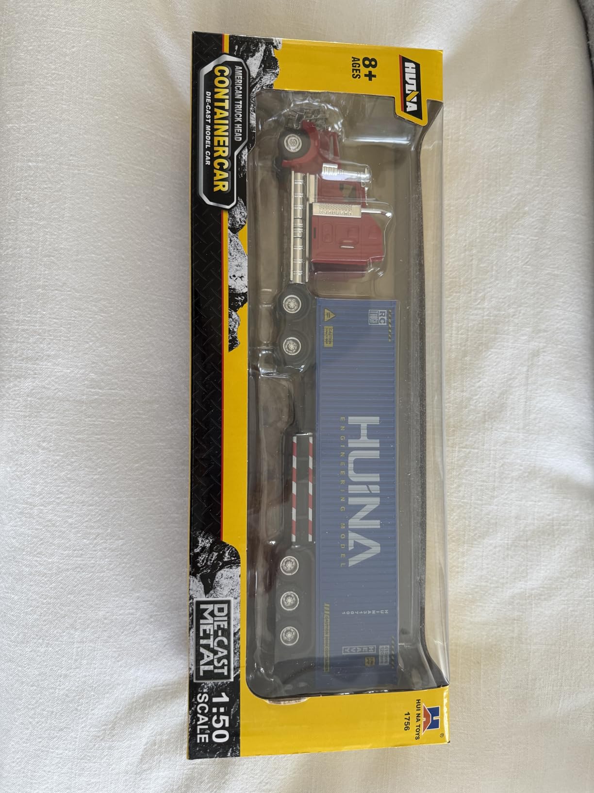 Tanker Semi Truck Toy, 1/50 Scale Kenworth W900 Diecast Model Trucks, Metal Semi Truck and Trailer Gifts for Boys Adult Model Car Collector customer photo 2
