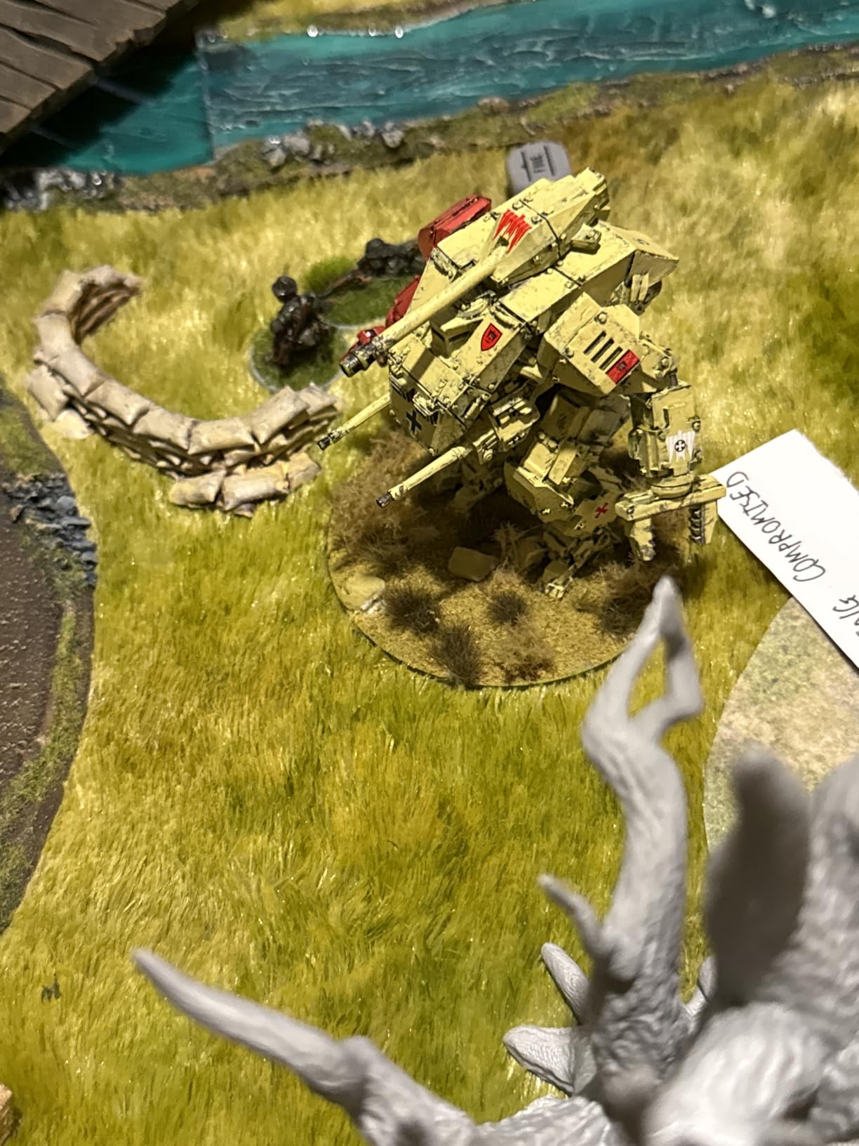 Warlord Games Heuschrecke (Locust) Medium Panzermech - Axis Miniature for Konflikt 47 Highly Detailed 28mm Scale Miniatures customer photo 1