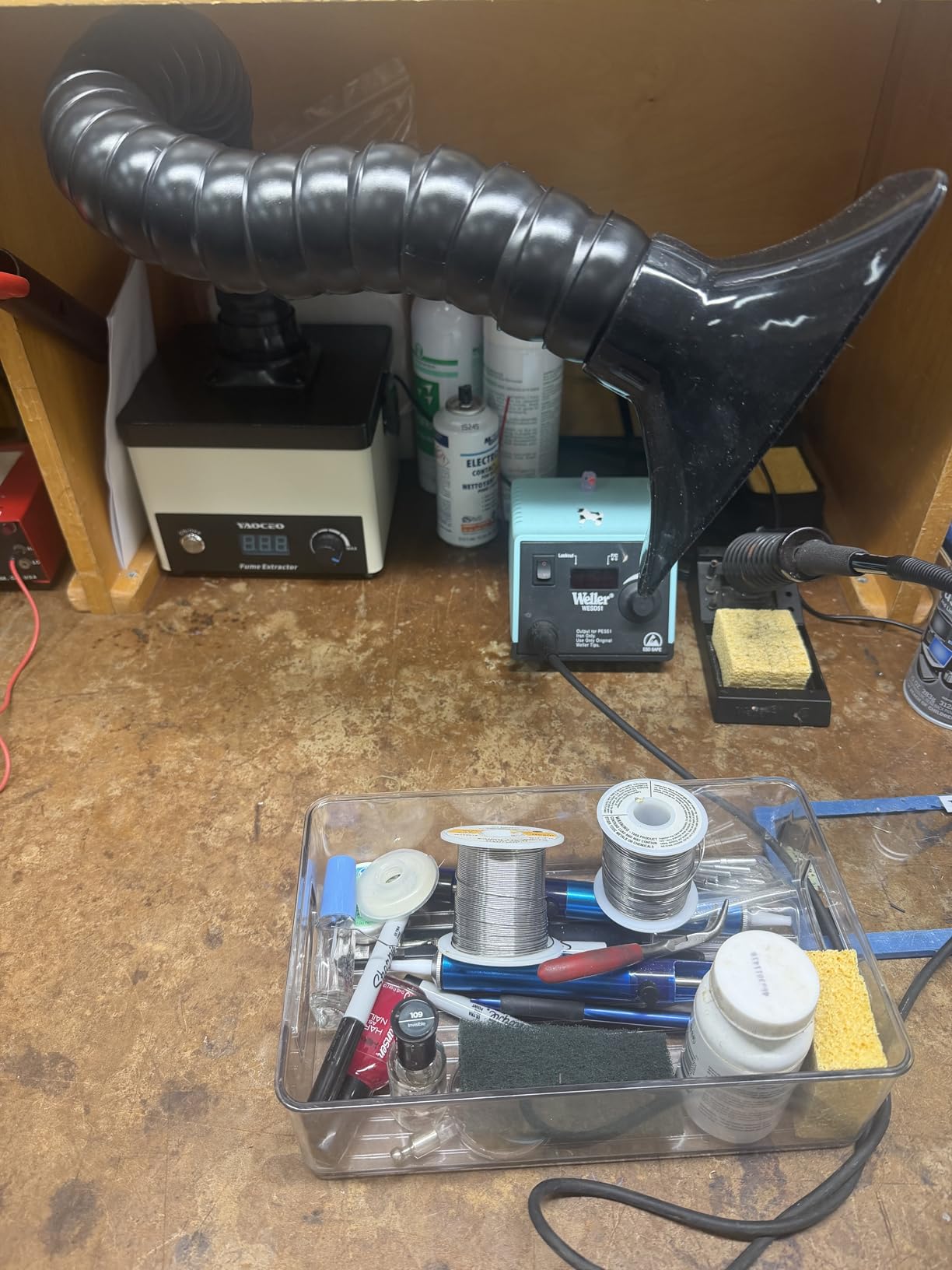 YC60 Solder Fume Extractor, 120m³/h-180m³/h Strong Suction, 3-Stage Filtration (HEPA+Carbon) customer photo 1