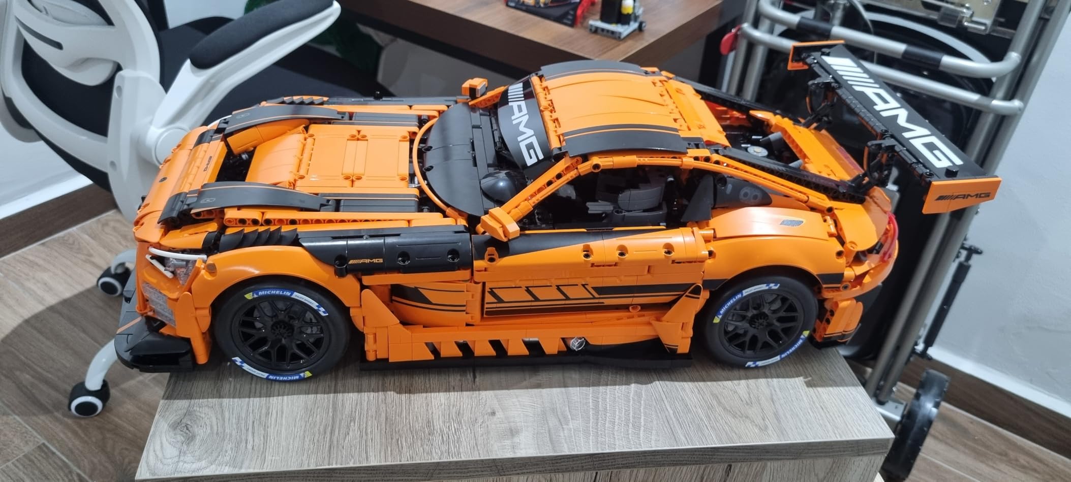 CaDA Master C64008W Mercedes-AMG GT3 Building Set, 1:8 Scale - 5466 PCS Officially Licensed Supercar Model, Large Race Car Building Blocks Kit for Adults & Teens customer photo 1