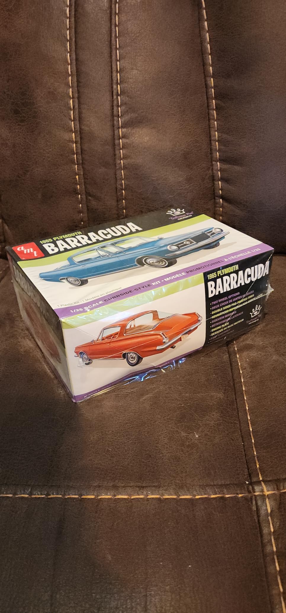 AMT 1965 Plymouth Barracuda Craftsman Plus 1:25 Scale Model Kit customer photo 2