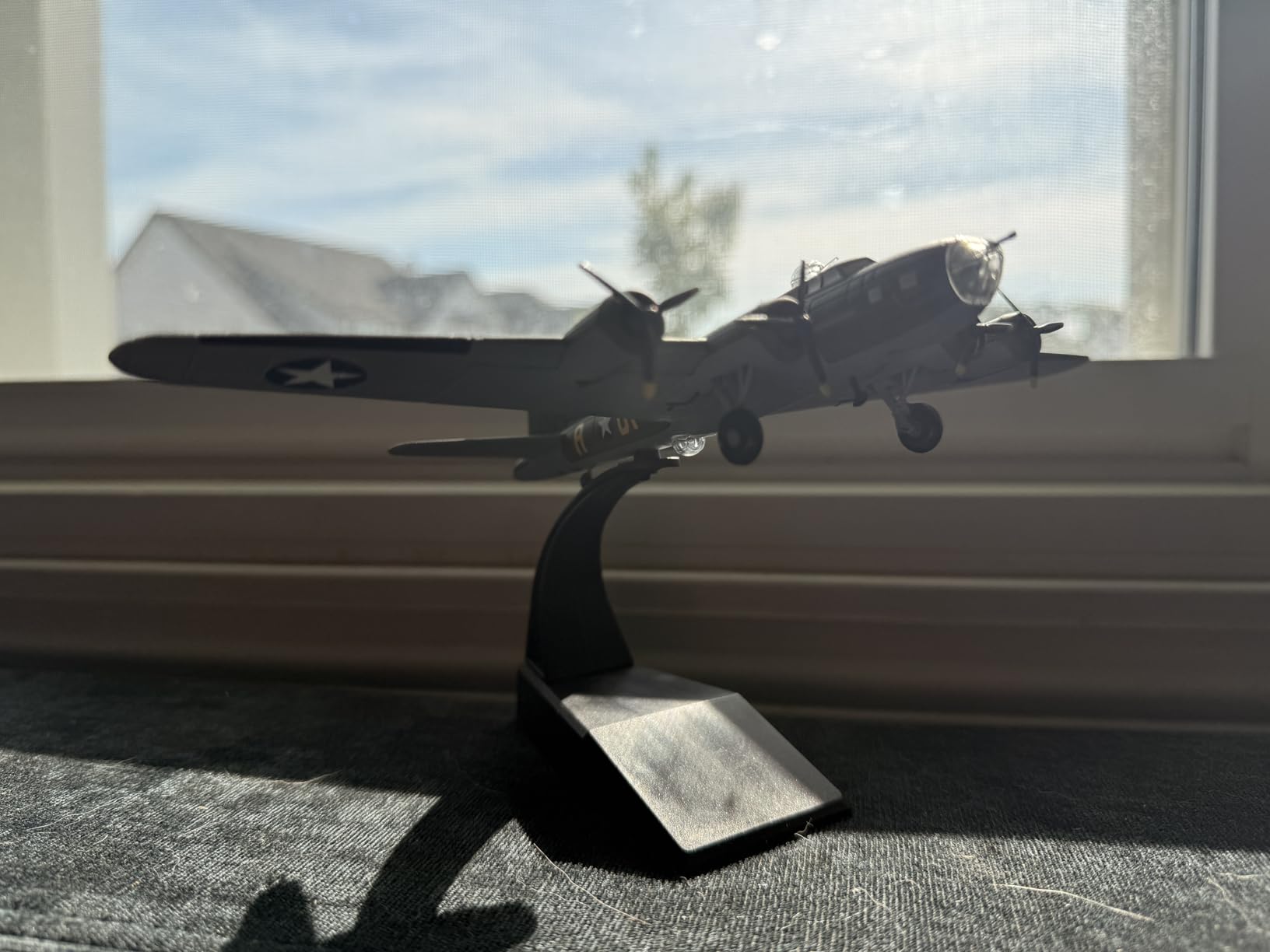 Type 99 Die-cast Airplanes-1/72 Scale Aichi Val Carrier Dive Bomber Aircraft Metal Model for Collector, Aviation Enthusiast-Premium Collectiable with Display Stand customer photo 2