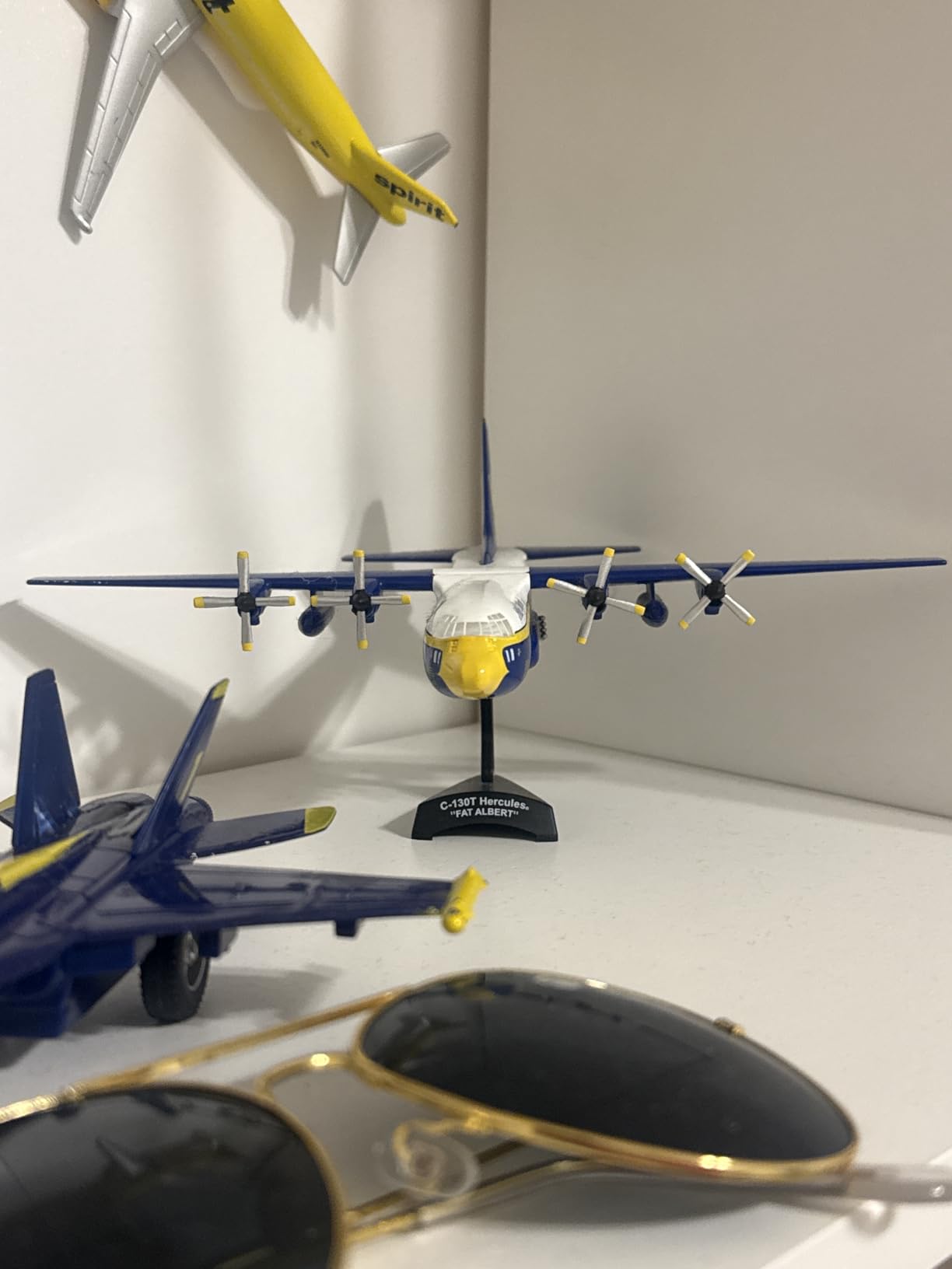 C-130 Sea Camo Little Rock AFB 1/200 Scale Collectible Die-Cast Metal Airplane Model with Plastic Parts for Ages 14+ customer photo 1