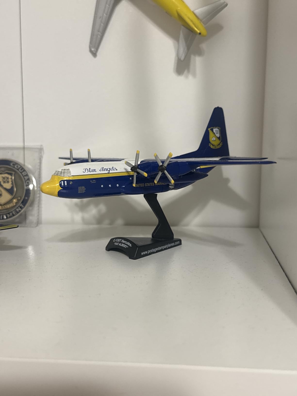 C-130 Sea Camo Little Rock AFB 1/200 Scale Collectible Die-Cast Metal Airplane Model with Plastic Parts for Ages 14+ customer photo 2