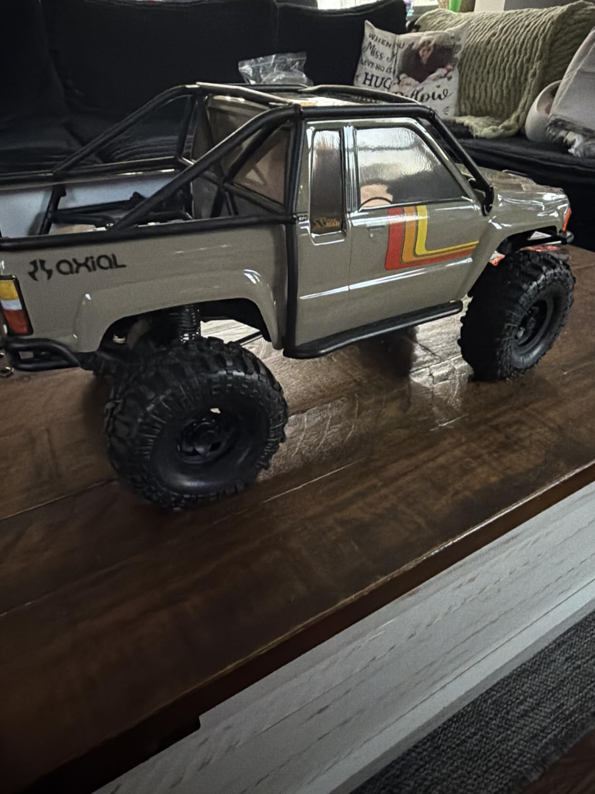 Axial RC Truck 1/10 SCX10 III 1987 Toyota SR5 4X4 RTR Brushed Rock Crawler, Tan, AXI-2062T1 (Lipo Battery and Charger Not Included) customer photo 1