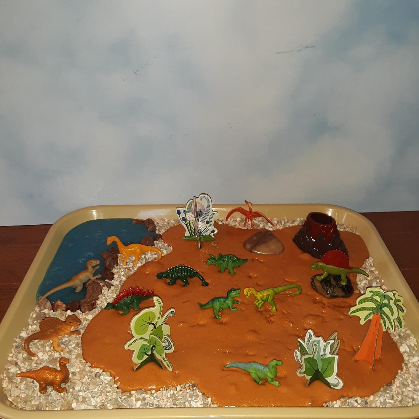 Safari Ltd. Dinos TOOB - Includes 12 Hand-Painted Mini Figurines - T-Rex, Triceratops, Velociraptor, Stegosaurus, Ankylosaurus & More - Dinosaur Toy Figures For Boys, Girls & Kids Toys for Ages 3+ customer photo 1