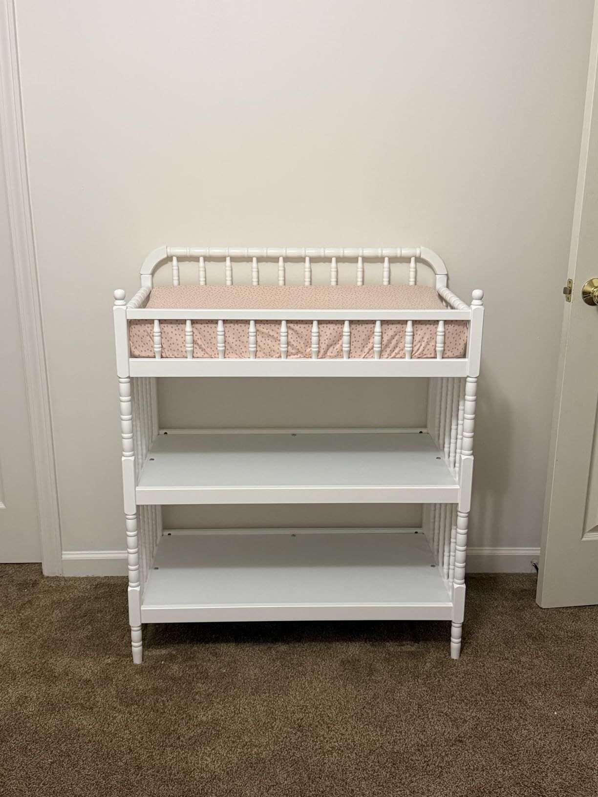 DaVinci Jenny Lind Changing Table with Pad in Ebony customer photo 1