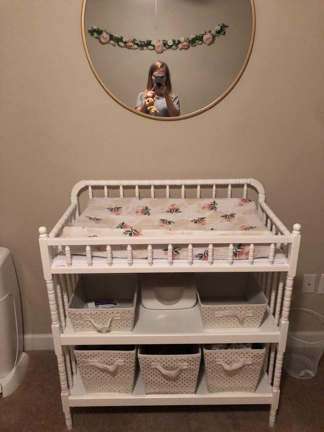 DaVinci Jenny Lind Changing Table with Pad in Ebony customer photo 2