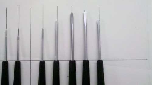 Wiha 26199 Slotted and Phillips Screwdriver Set in Rugged Canvas Pouch, 8 Piece customer photo 1