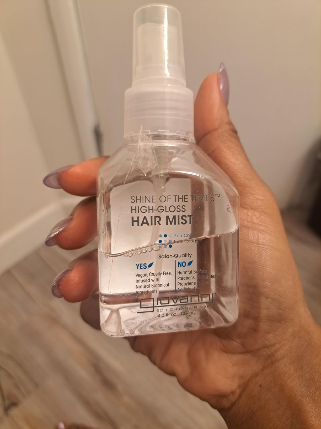 GIOVANNI Shine of the Times Finishing High-Gloss Hair Mist - Anti Frizz Hair Products, Color Safe, Salon Quality, Cruelty-Free, No Parabens, Infused with Natural Botanical Ingredients - 4.3 oz customer photo 2