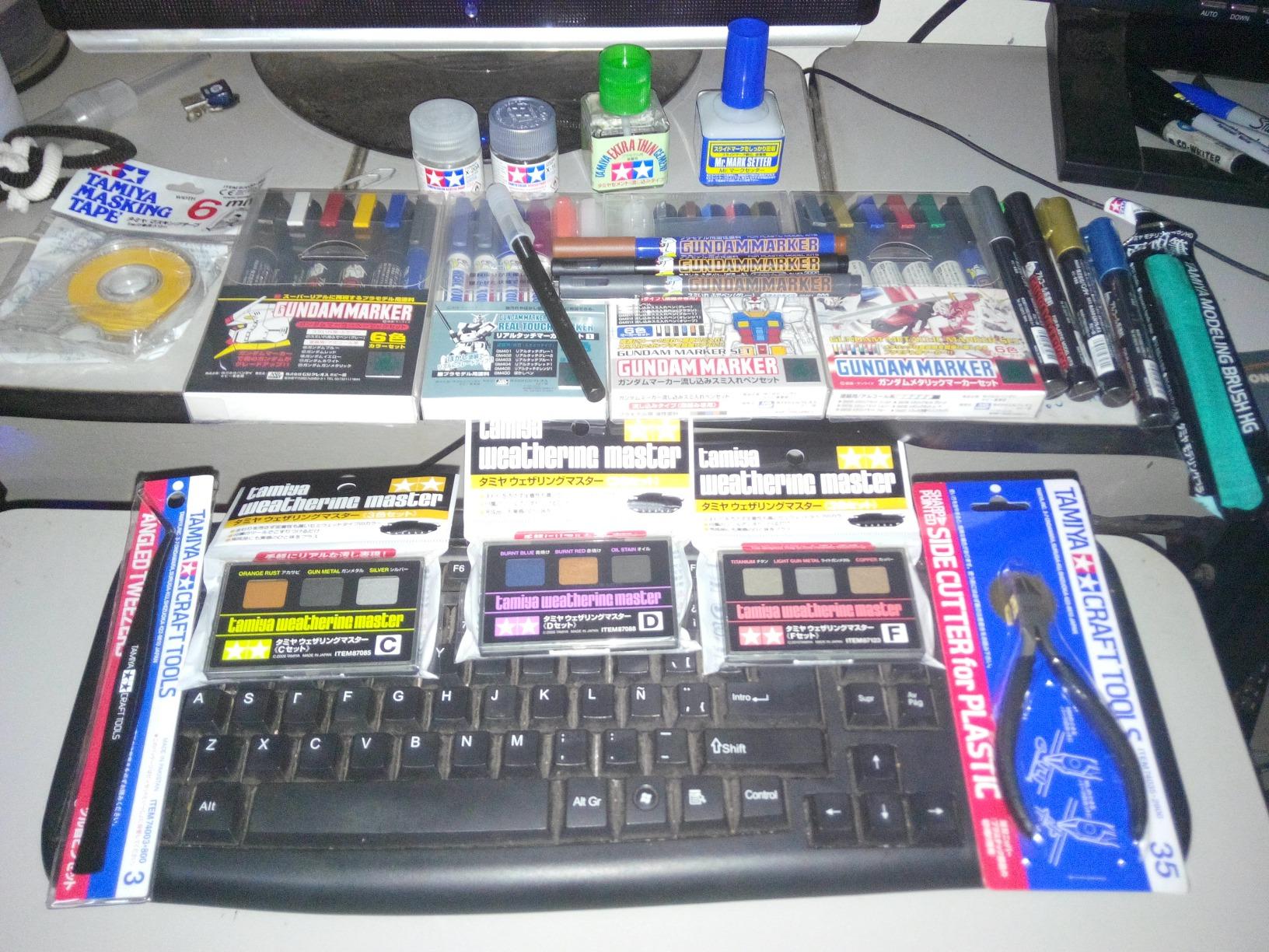 TAMIYA 81040 Acrylic Paint Thinner X-20A 250ml bottle customer photo 2
