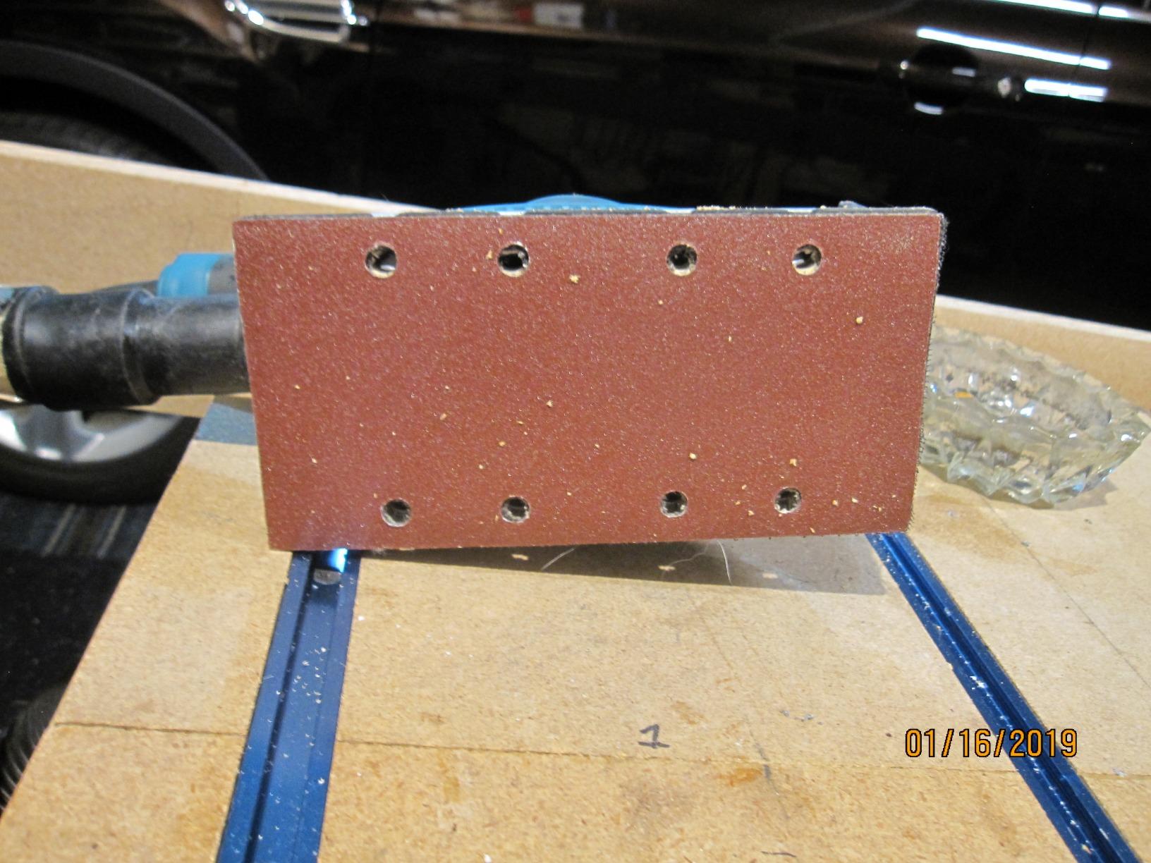 Makita Sheet Finishing Sander, 1/3 In, 1.7 A (BO3710) customer photo 1