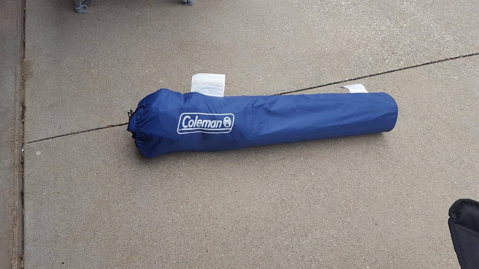 Coleman Portable Camping Chair with 4-Can Cooler, Cushioned Seat & Back with Side Pockets & Cup Holder, Carry Bag Included, Great for Camping, Tailgating, Firepits, Patio, & More customer photo 2