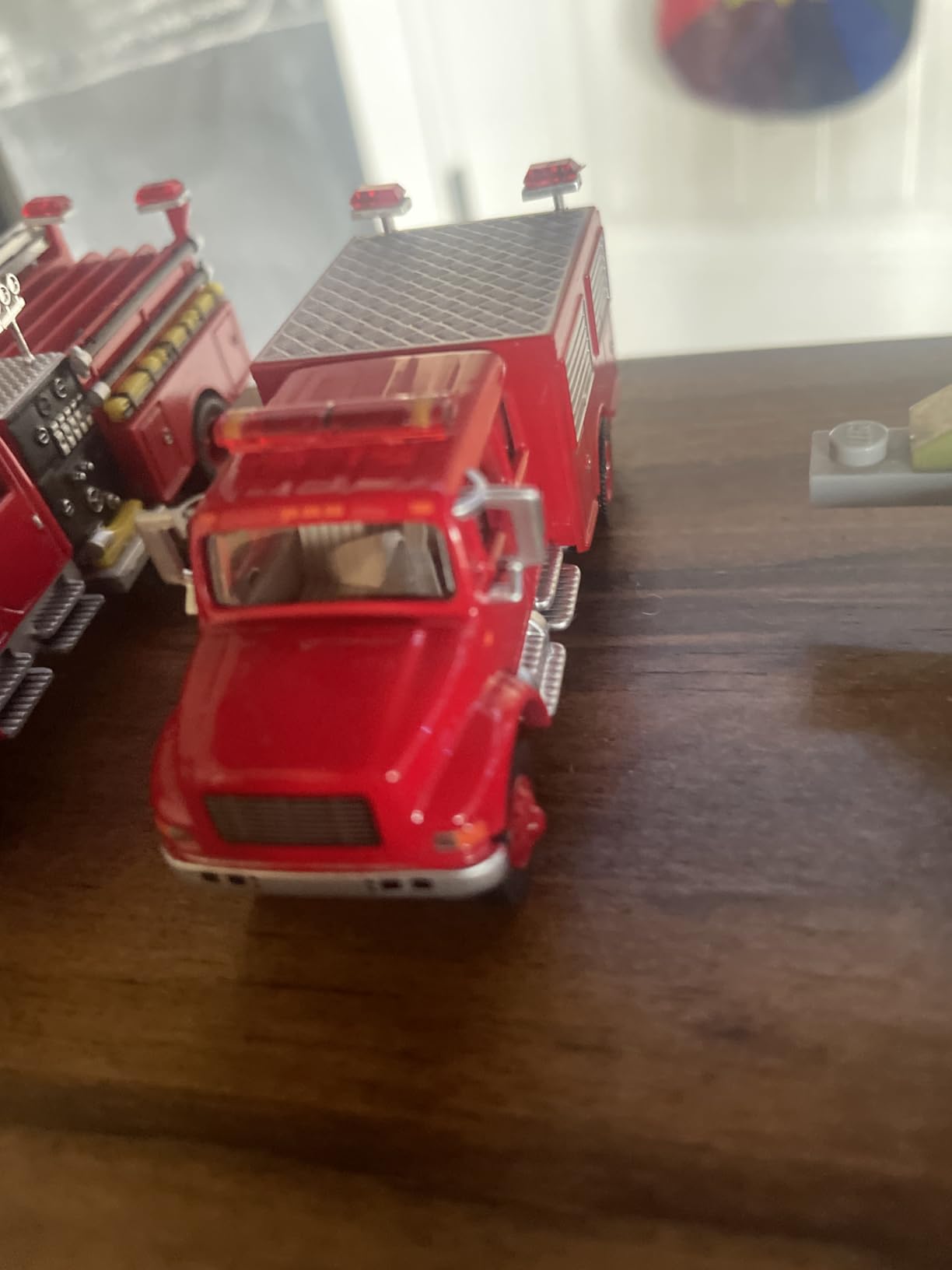 Walthers SceneMaster International, Red 4300 EMS Ambulance customer photo 1