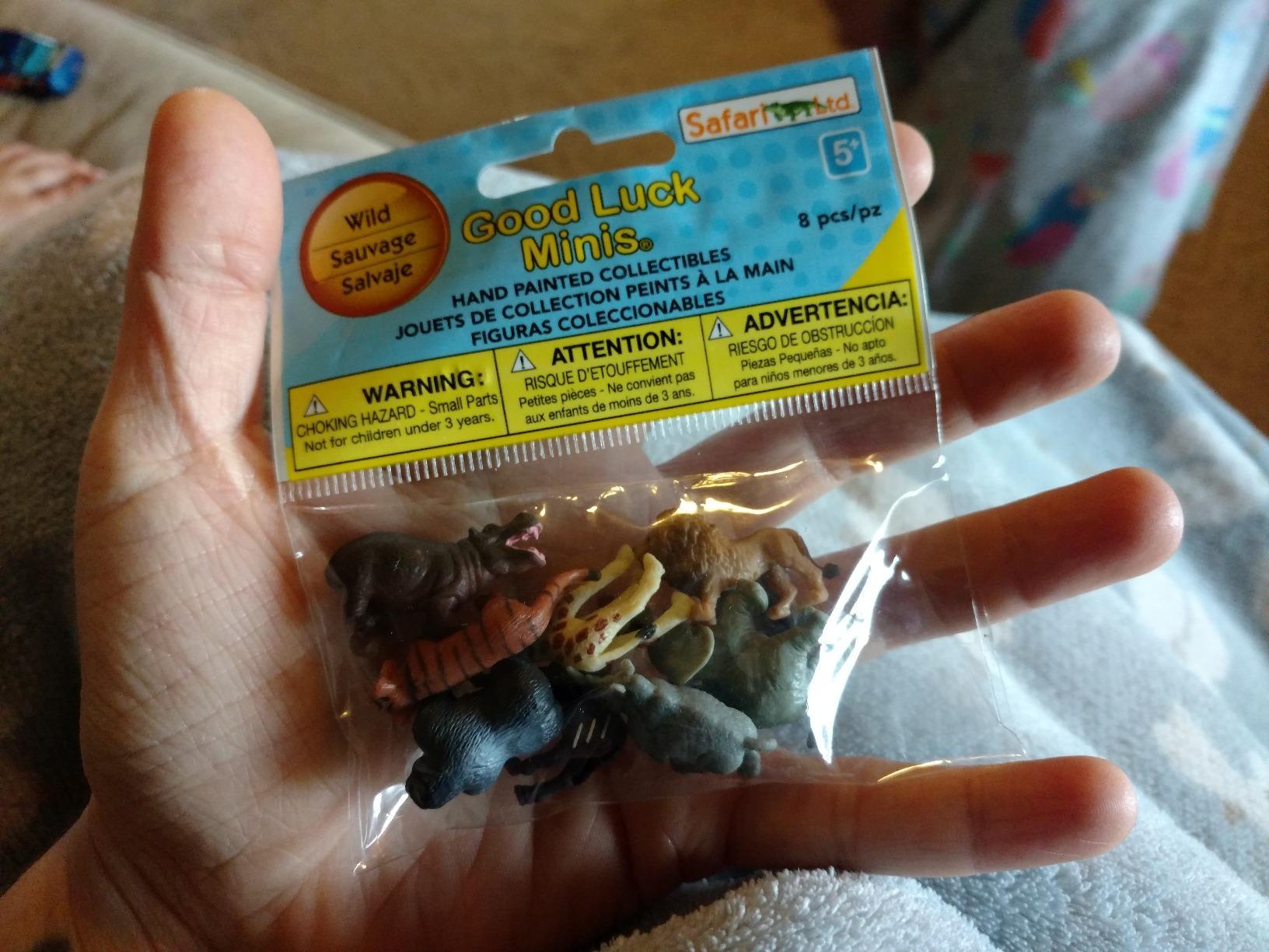 Safari Ltd. Wild Fun Pack - Mini Figures of Wild Animals - Educational Toy Set for Boys, Girls, and Kids Ages 5+ customer photo 2