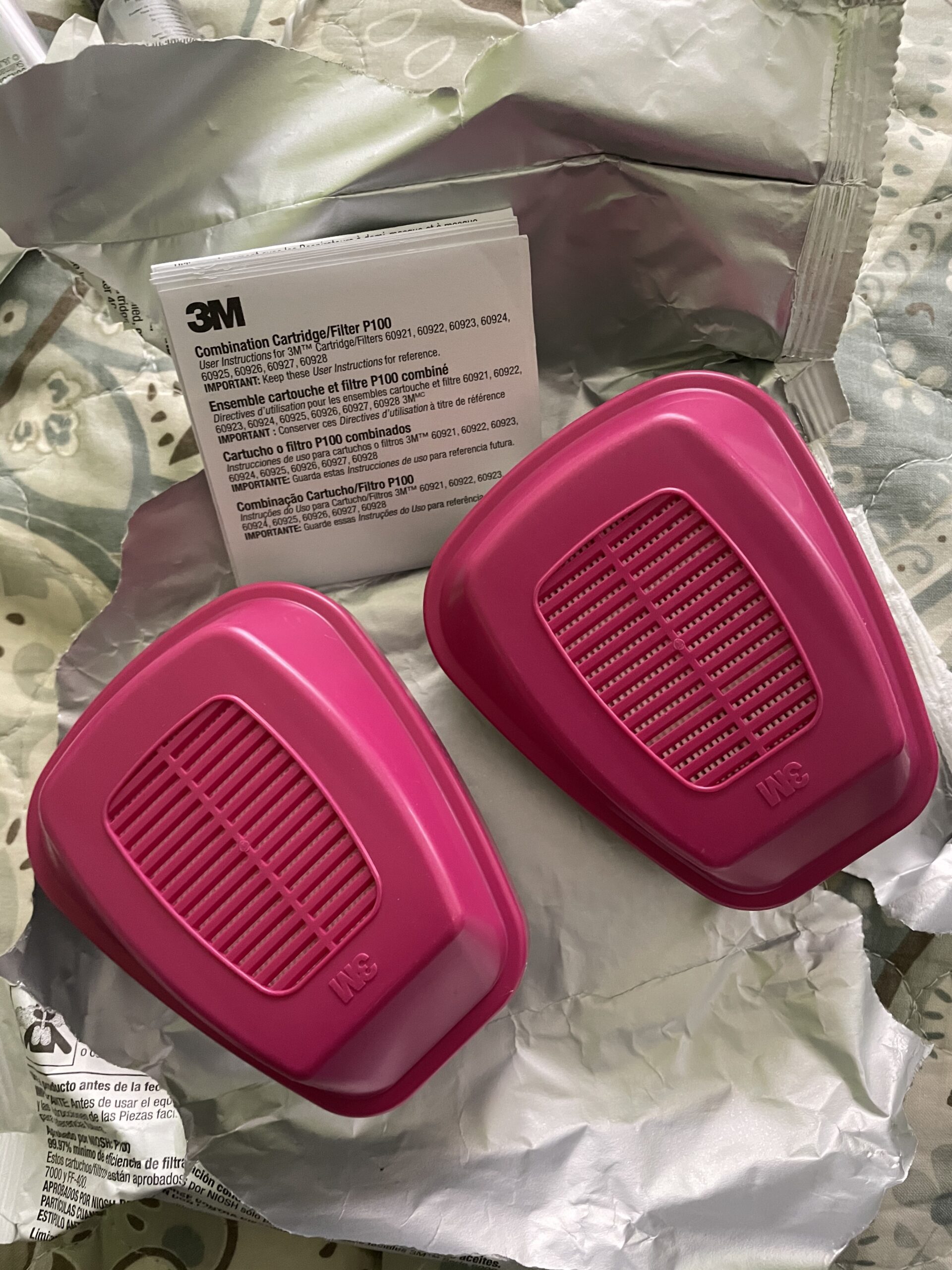 3M 60921 P100 Respirator Cartridge/Filter, NIOSH Approved, 1 Pair, OV/P100, Helps Protect Against Organic Vapors, Asbestos, Silica, and Particulates, Painting, Chemical Clean-up, Maintenance customer photo 2