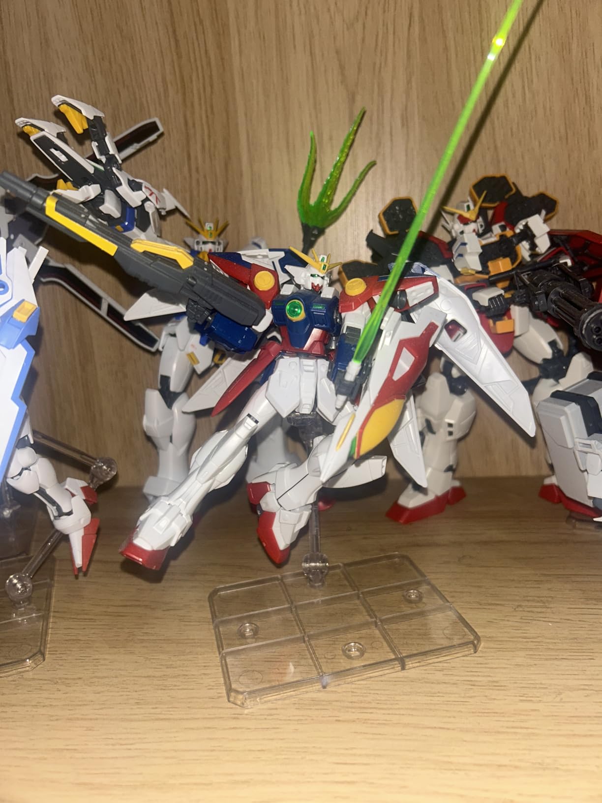 Bandai Hobby HGAC Wing Gundam Zero Model Kit (1/144 Scale) customer photo 2