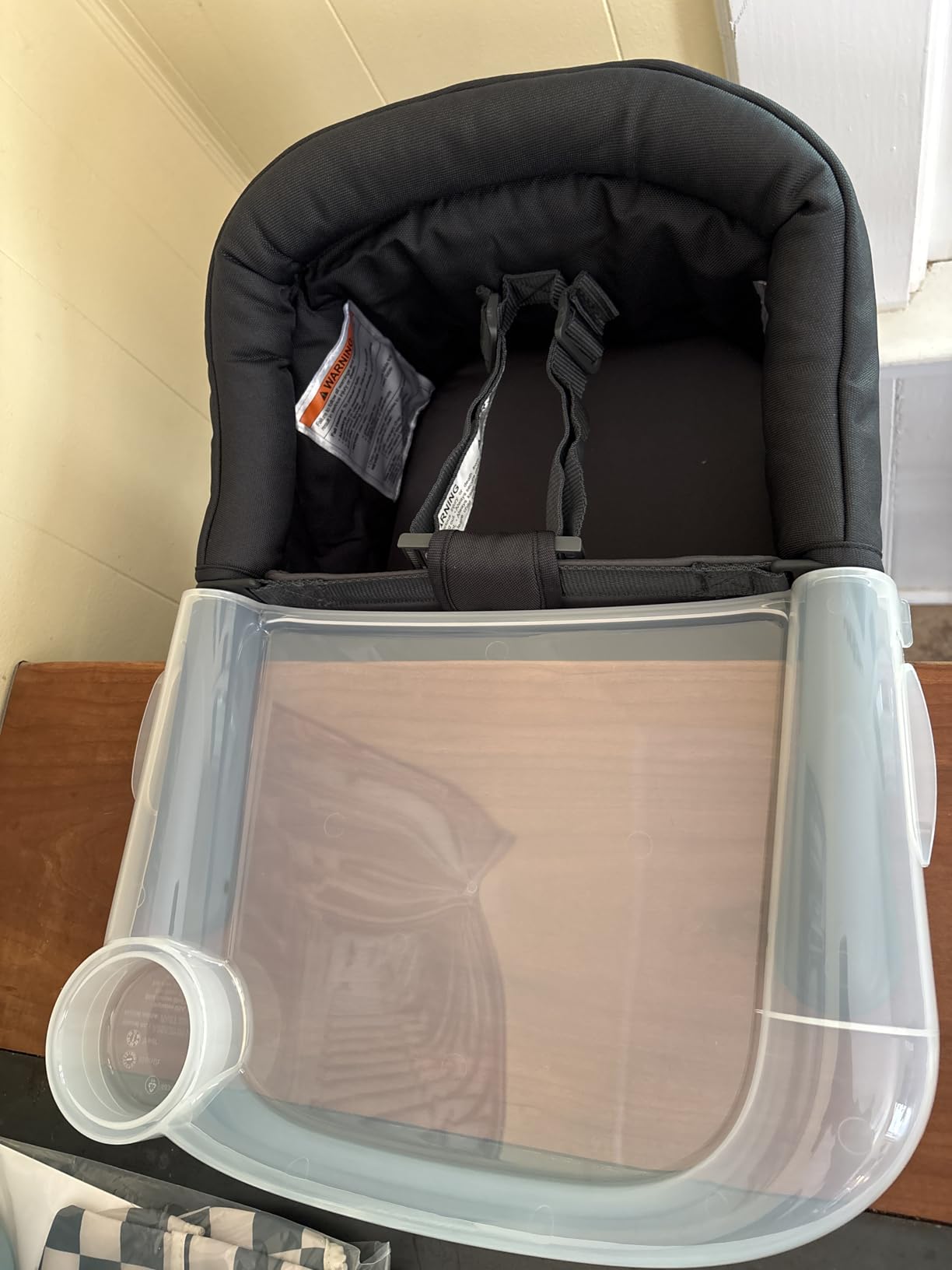 Inglesina Fast Table Chair, Cream - Portable Baby High Chair for Babies & Toddlers up to 37 lbs - Collapsible Design with Travel Bag customer photo 2