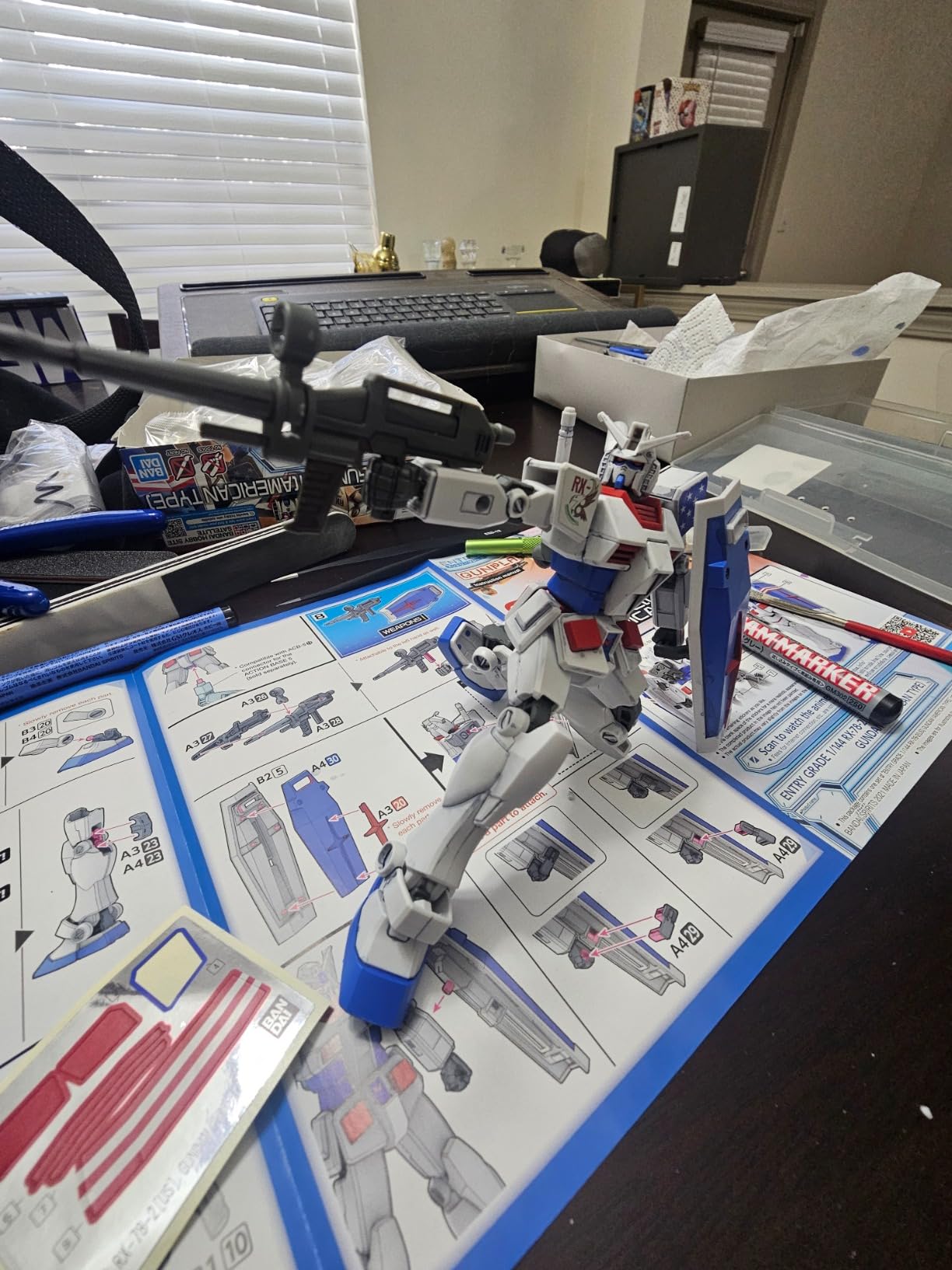 GSI Creos Gundam Marker Pouring Inking Pen Set customer photo 2