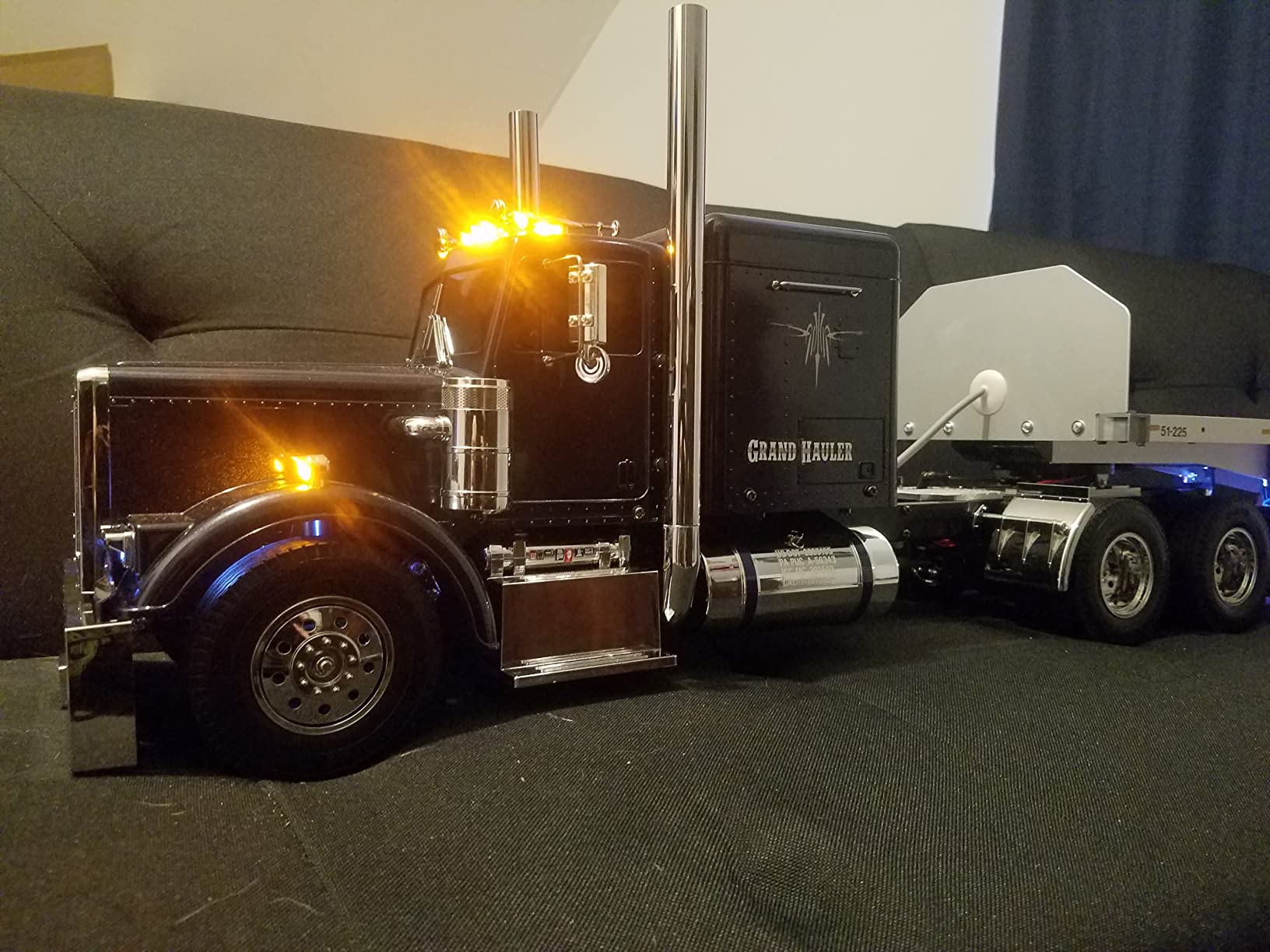Tamiya 56344 1/14 RC Grand Hauler Kit customer photo 1
