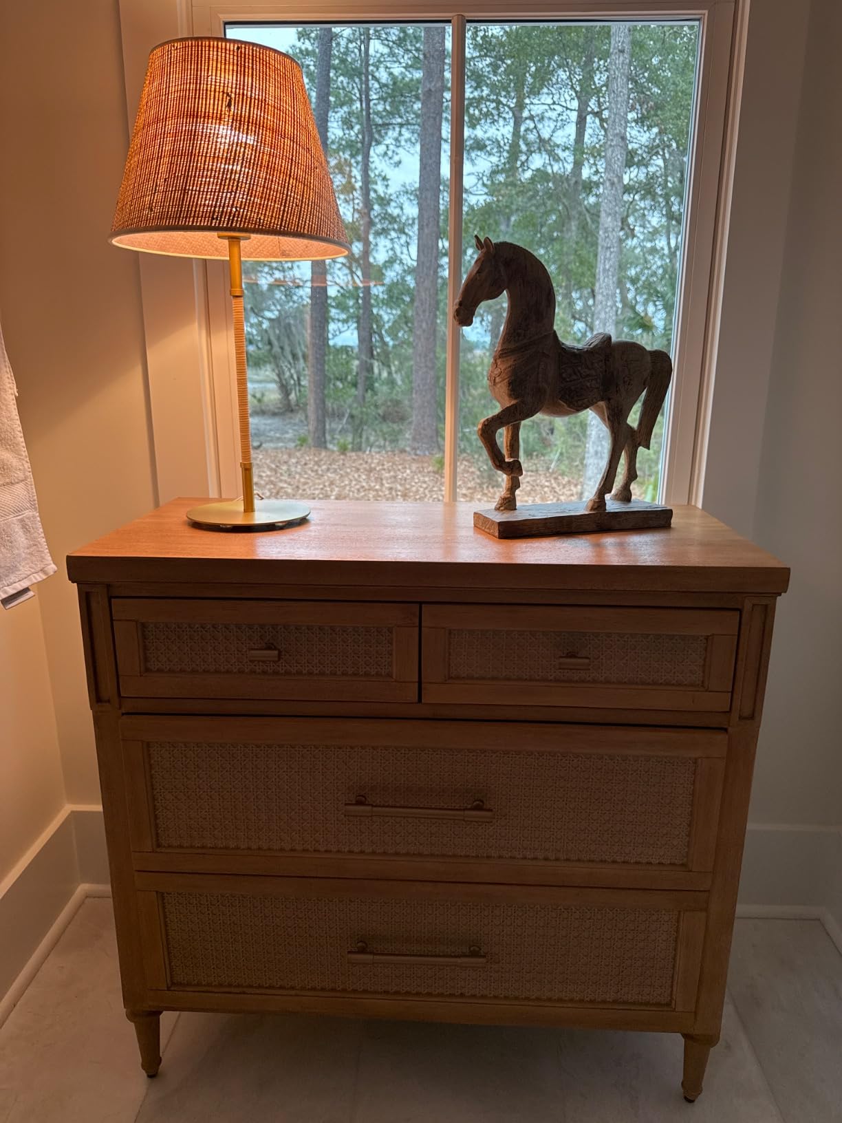 Rustic Horse 15 1/4