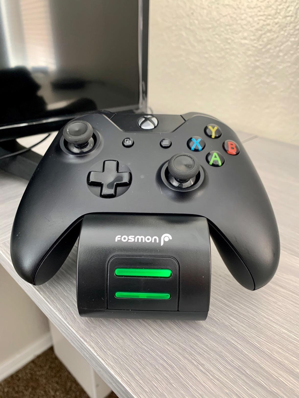Fosmon Fast Charging for Xbox Controller Charger Station for Xbox Series X|S, Xbox One, Elite w/ 2X 5280mWh Rechargeable Battery Packs customer photo 2