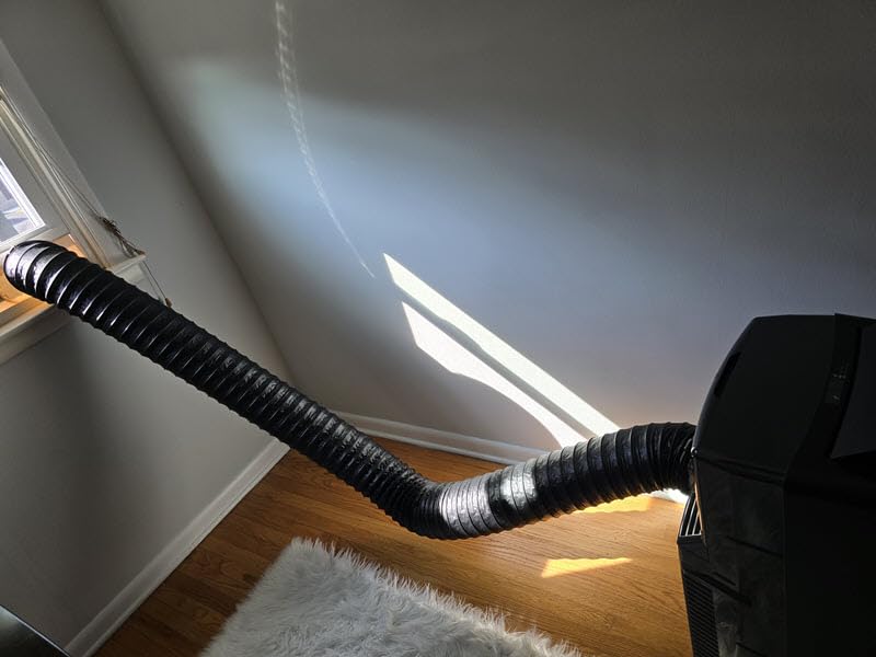 VIVOSUN 4 Inch Flexible Aluminum Ducting, 25 Feet Long Flex Air Duct with 2 Clamps, Heavy-Duty Multi-Layer Dryer Hose Vent Kit for Heating Cooling Ventilation and Exhaust customer photo 2