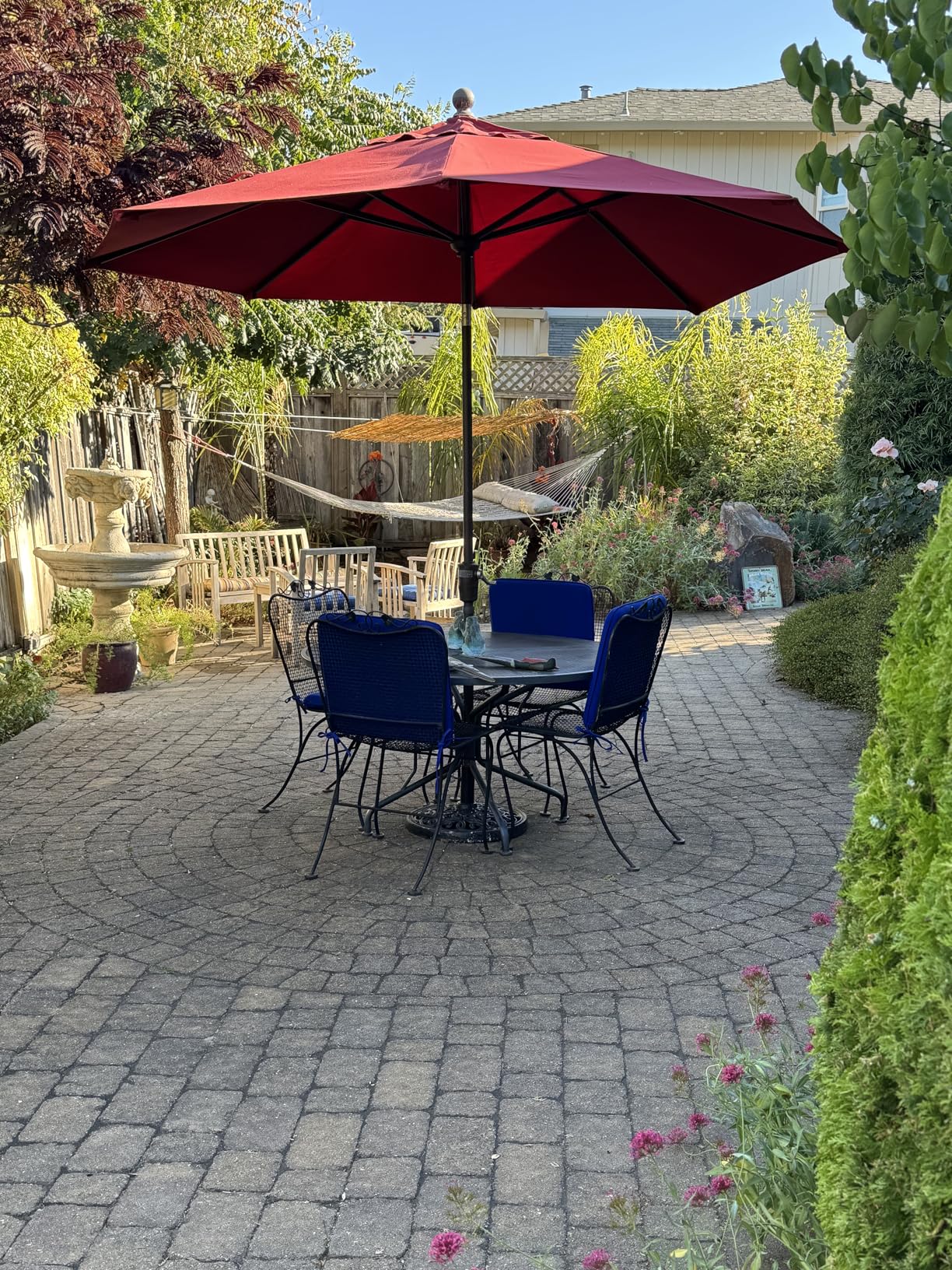 California Umbrella 12-Year Protection 9-Ft Outdoor Patio Umbrella, Sunbrella Fade-Resistant Acrylic Fabric, Auto Tilt and Crank, Heavy-Duty Aluminum Frame/ Reinforced Ribs, Bronze Pole, Taupe customer photo 2
