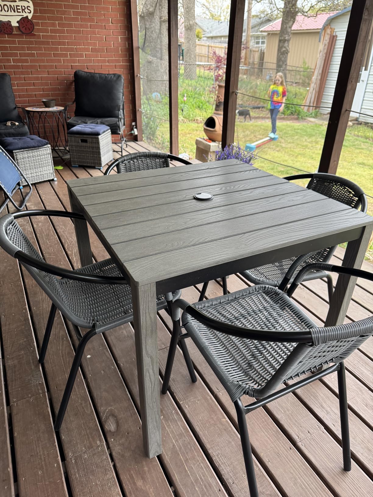 Flash Furniture Lila Modern Rattan Indoor/Outdoor Stackable Dining Chairs, Stacking Rattan Bistro Chairs for Patio or Restaurant, Set of 4, Brown customer photo 1