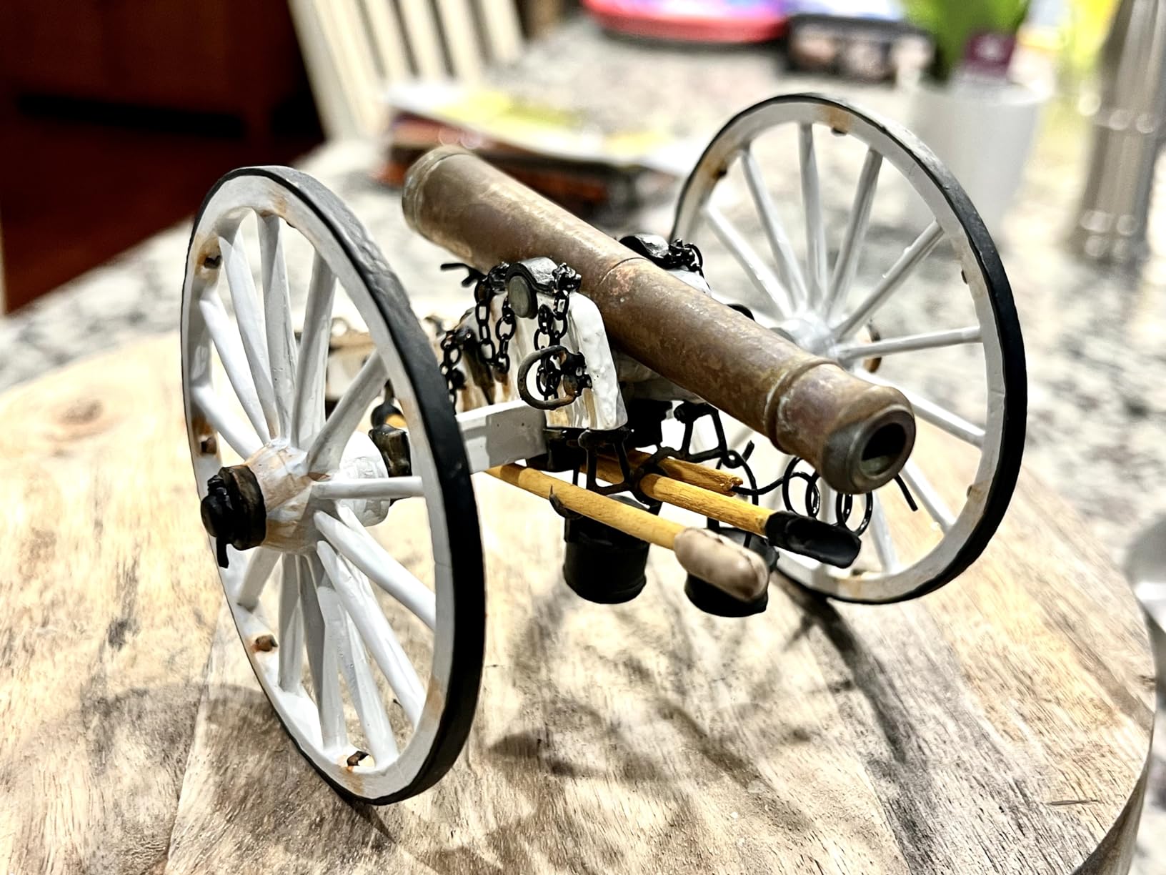 Guns Of History James Cannon 6-lb 1:16 Scale Artillery Model Hobby Kit MS4007 - Model Expo customer photo 2