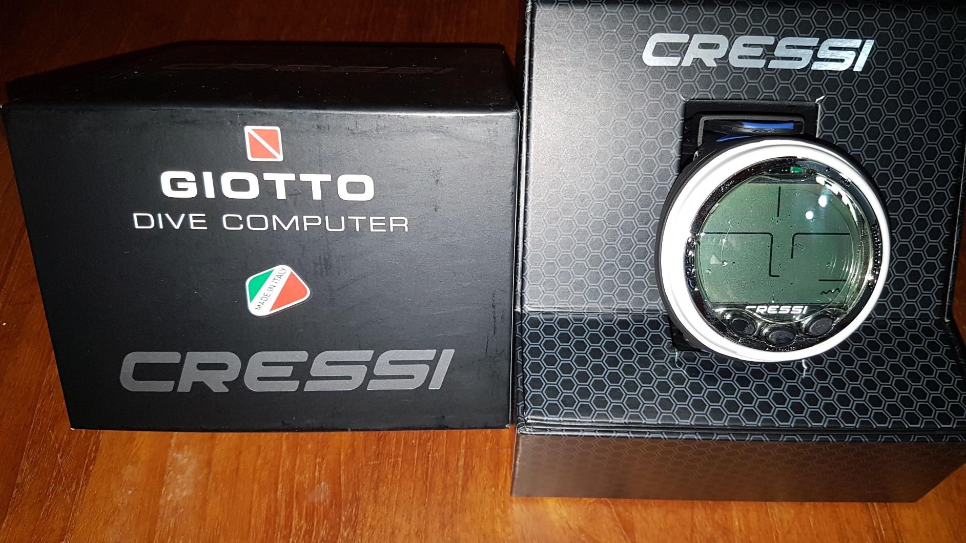 CRESSI Giotto Scuba Diving Wrist Computer, Black/Pink customer photo 1