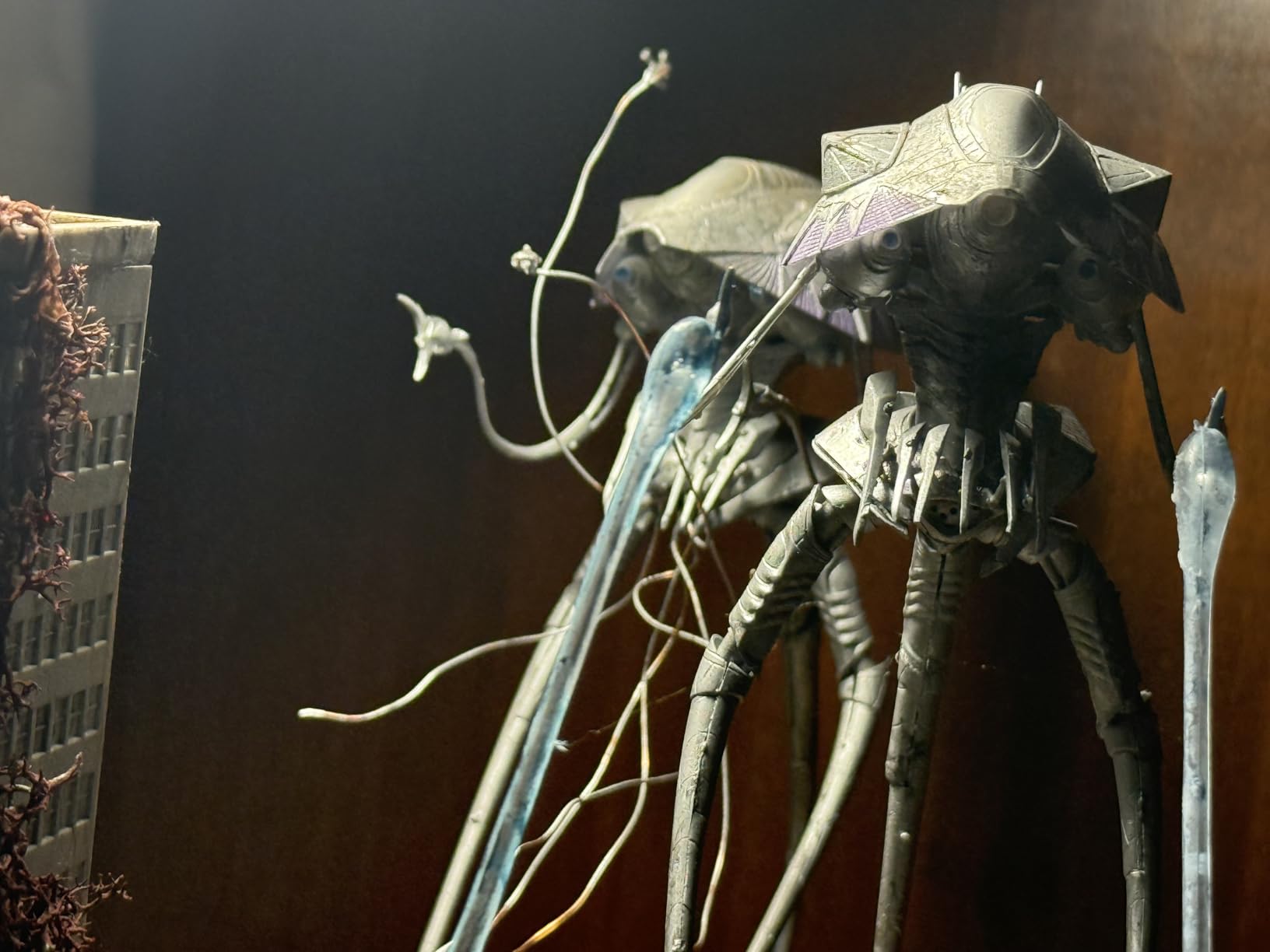 Pegasus PEG9006 1:350 Alien Tripods Attack Diorama Kit, Multi-Colour customer photo 2