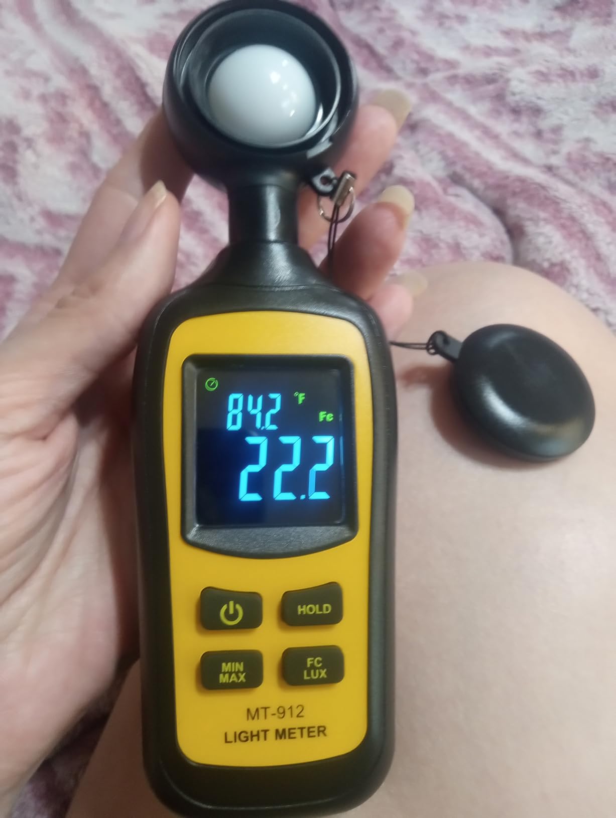 Light Meter Digital Illuminance Meter Handheld Ambient Temperature Measurer, Range up to 200,000 Lux customer photo 2