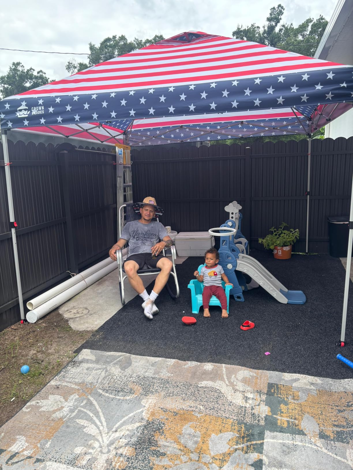 CROWN SHADES 10x10 Pop Up Canopy Tent with One Push Setup, Grid White customer photo 2