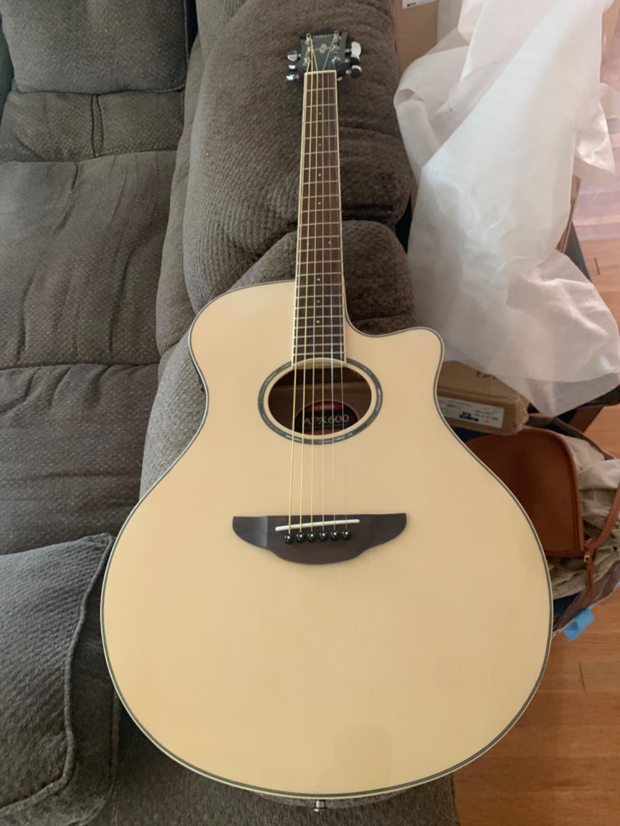 Yamaha APX600 Thin Body Acoustic-Electric Guitar, Oriental Blue Burst customer photo 2
