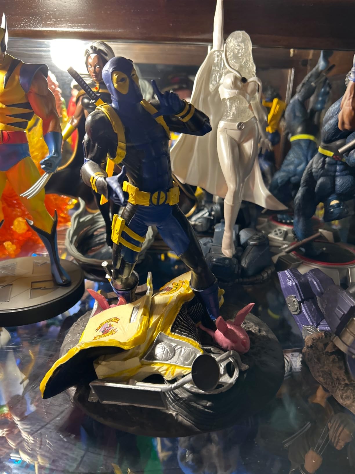 Diamond Select Toys Marvel Gallery: Taco Truck Deadpool PVC Diorama Figure customer photo 1