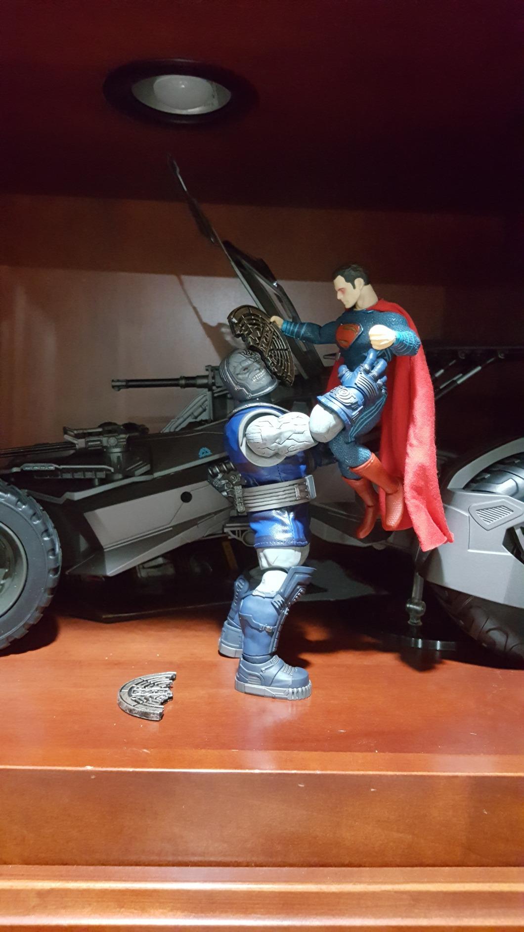 Mezco Toys One:12 Collective: DC Darkseid Action Figure customer photo 2