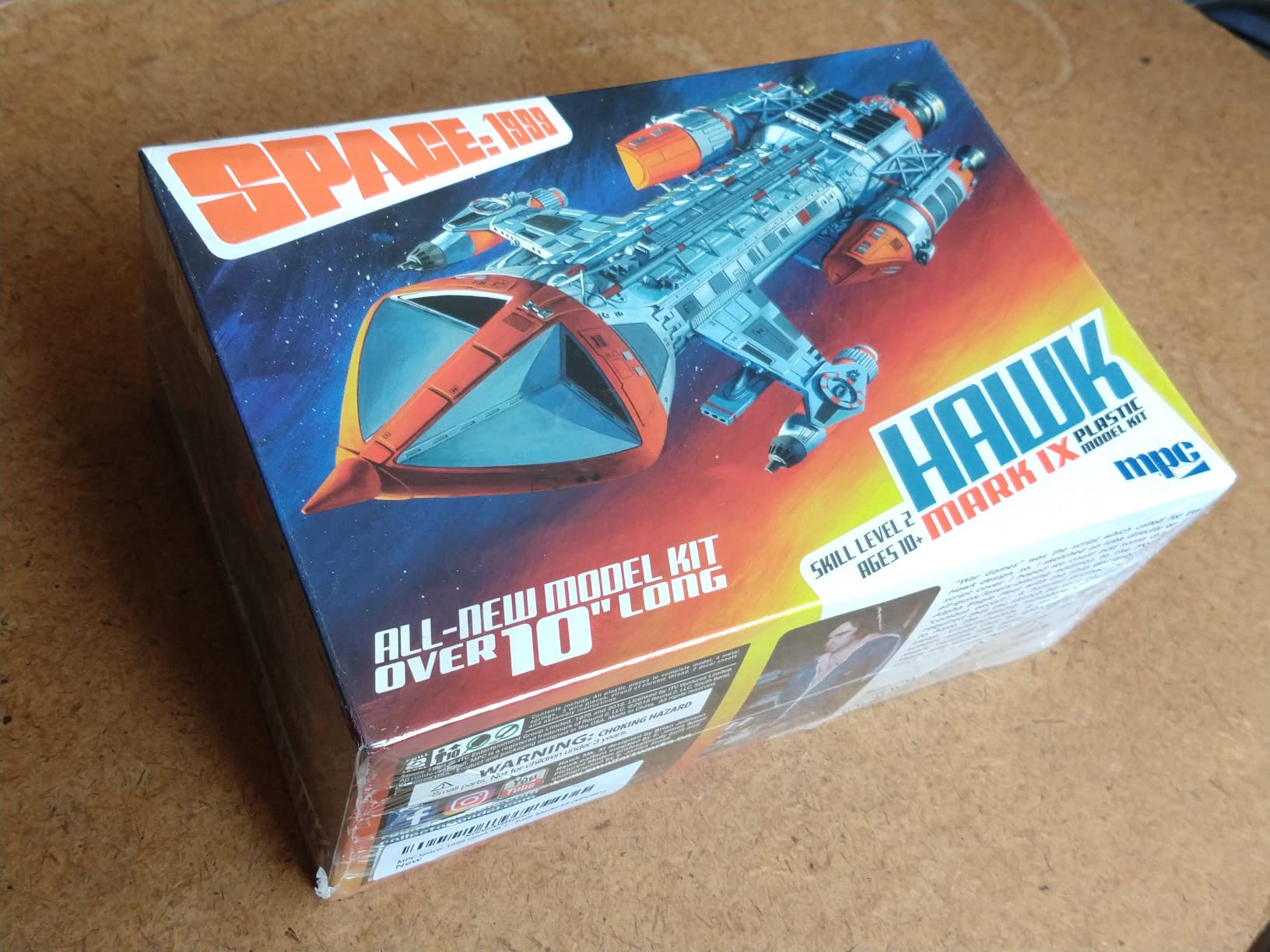 MPC Space: 1999 Hawk Mk IX 1:72 Scale Model Kit (MPC881) customer photo 1