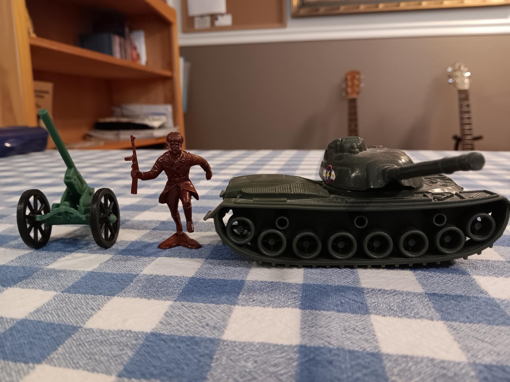 BMC Classic Marx Russian Plastic Army Men - 36pc WW2 Soldier Figures Made in USA customer photo 2