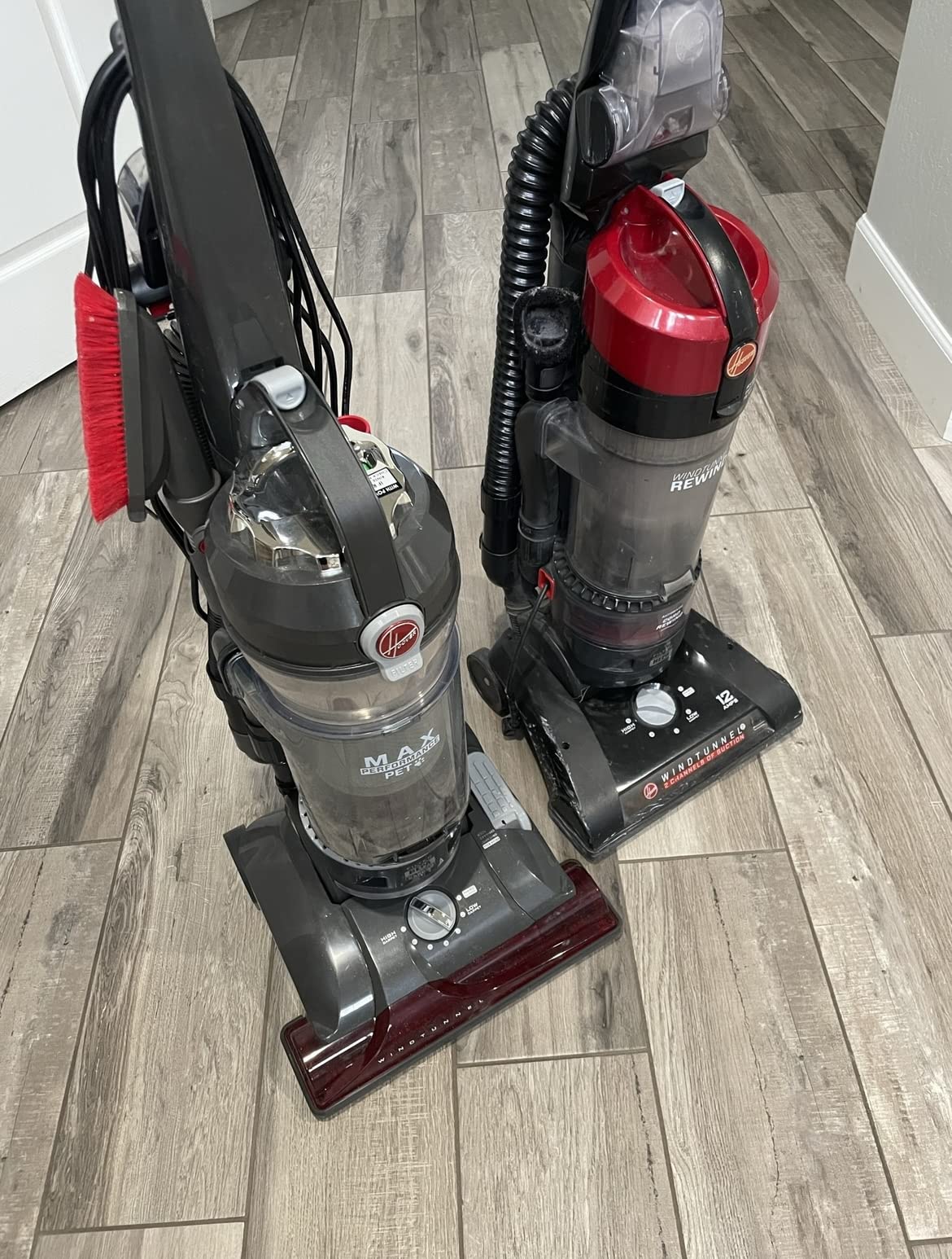 Hoover WindTunnel 3 Max Performance Pet Bagless Vacuum Cleaner, Corded Upright Vac, HEPA Media Filtration, Quick Pass Brushroll customer photo 2
